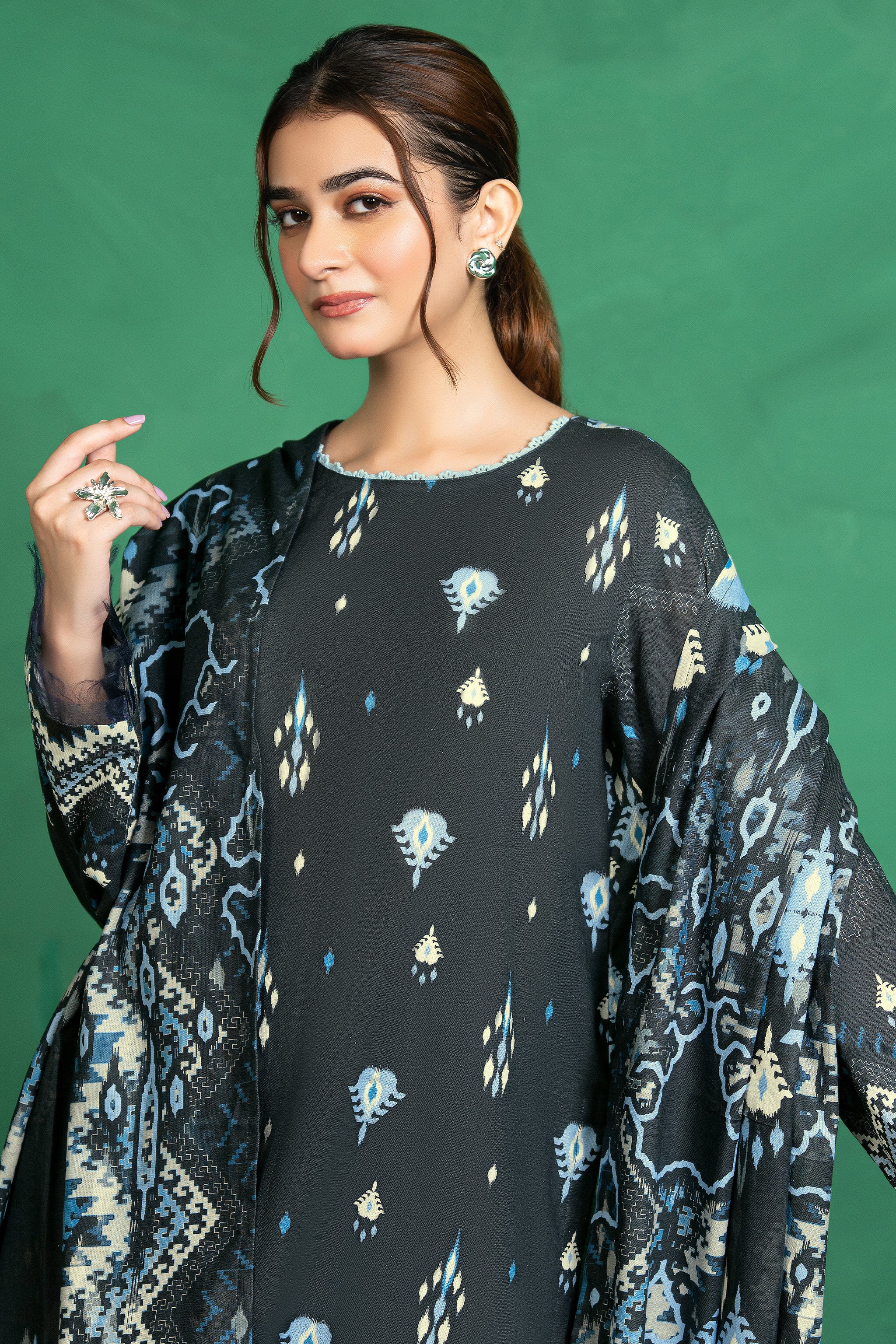 3 Piece Unstitched Black Printed Cotton - (Vol-110/13)D11 - SAFANOOOR