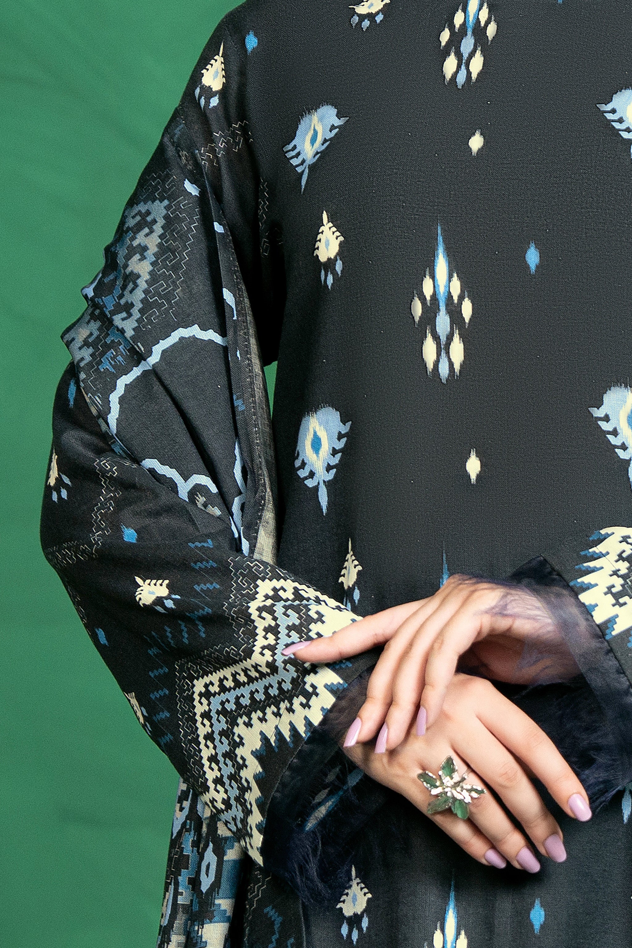 3 Piece Unstitched Black Printed Cotton - (Vol-110/13)D11 - SAFANOOOR