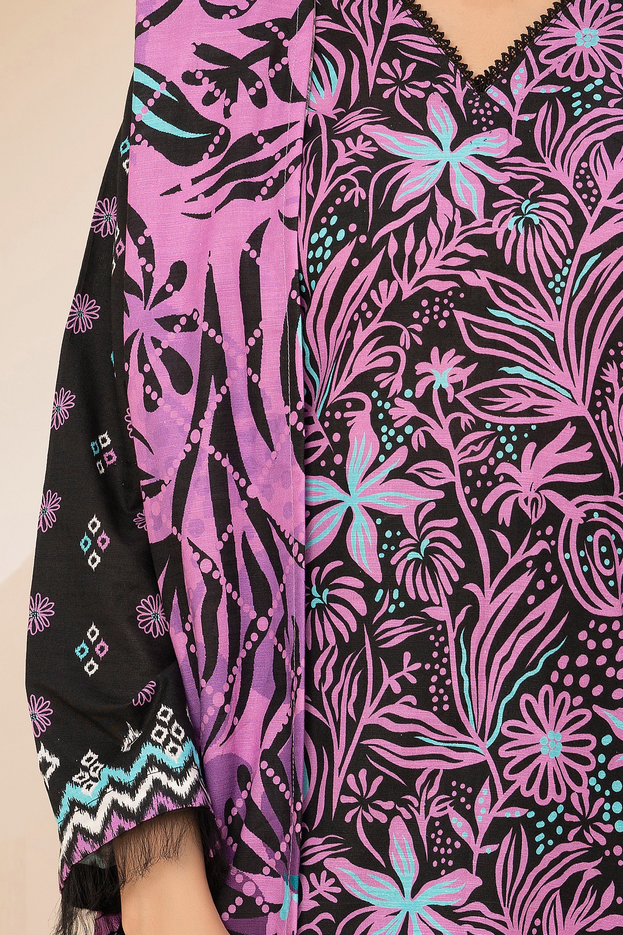 3 Piece Unstitched Black Printed Khaddar - (Vol-111/10)D12 - SAFANOOOR