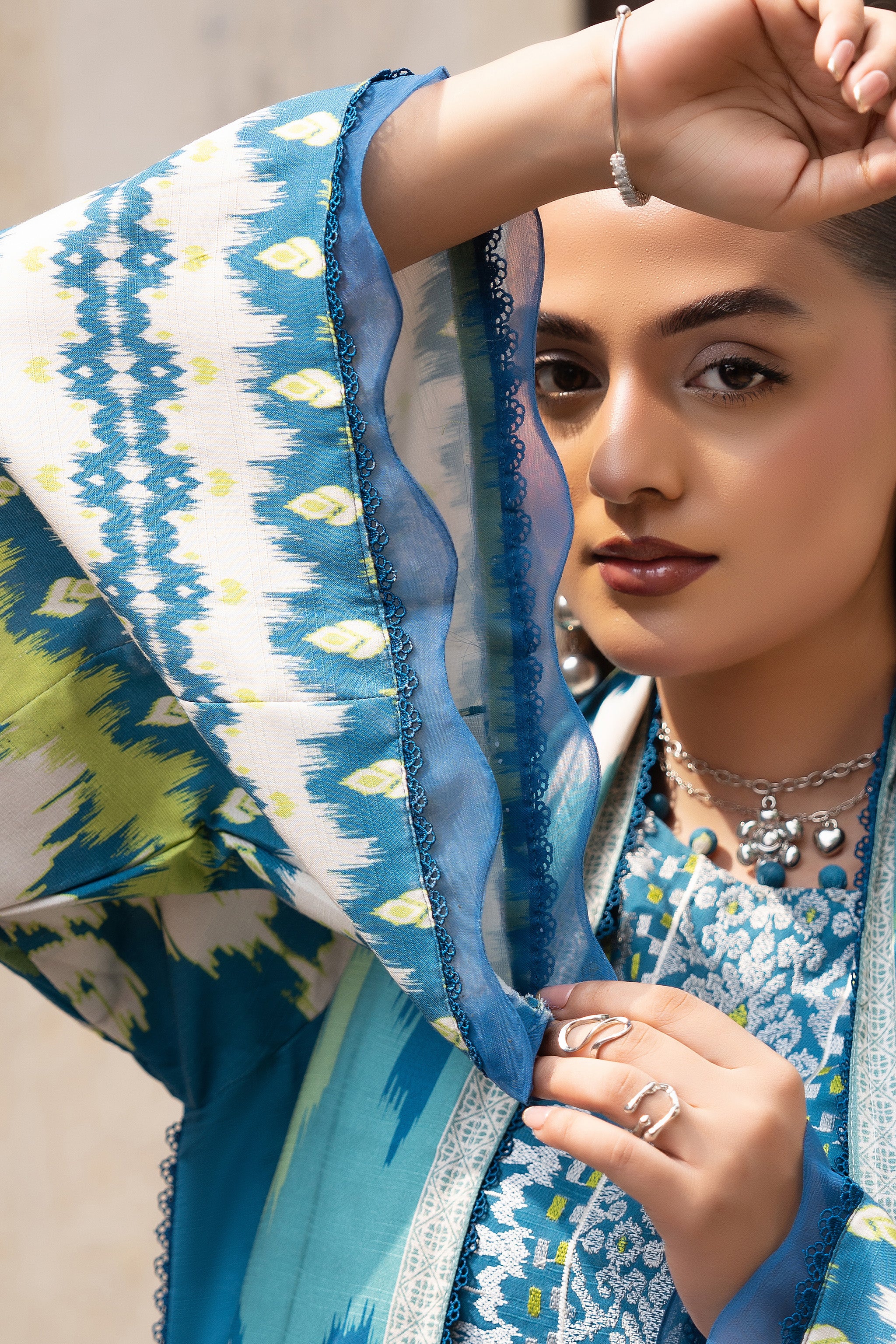 3 Piece Unstitched Blue Emb Linen - (Vol-113/01)D11 - SAFANOOOR