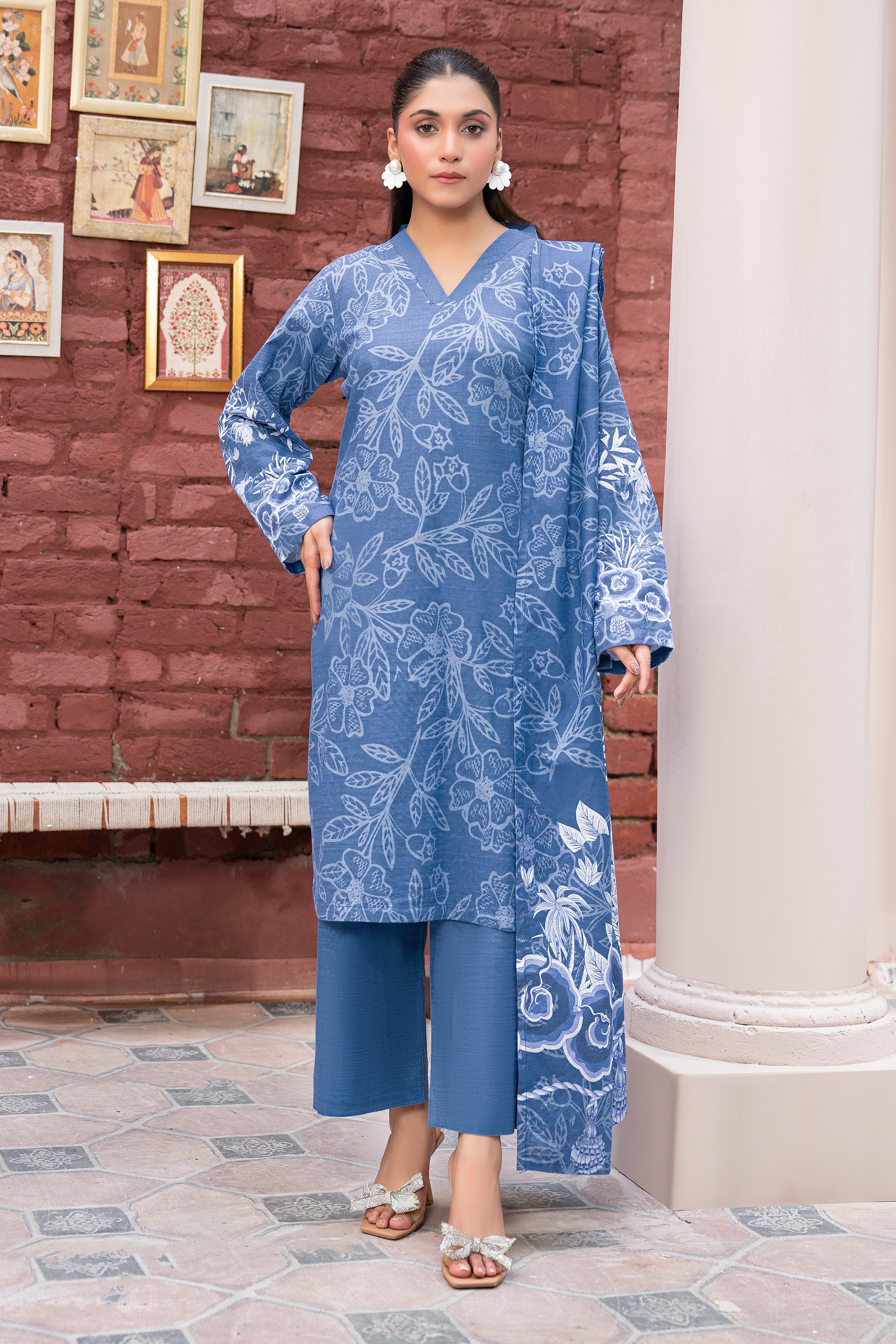 3 Piece Unstitched Blue Printed Khaddar Secondary image
