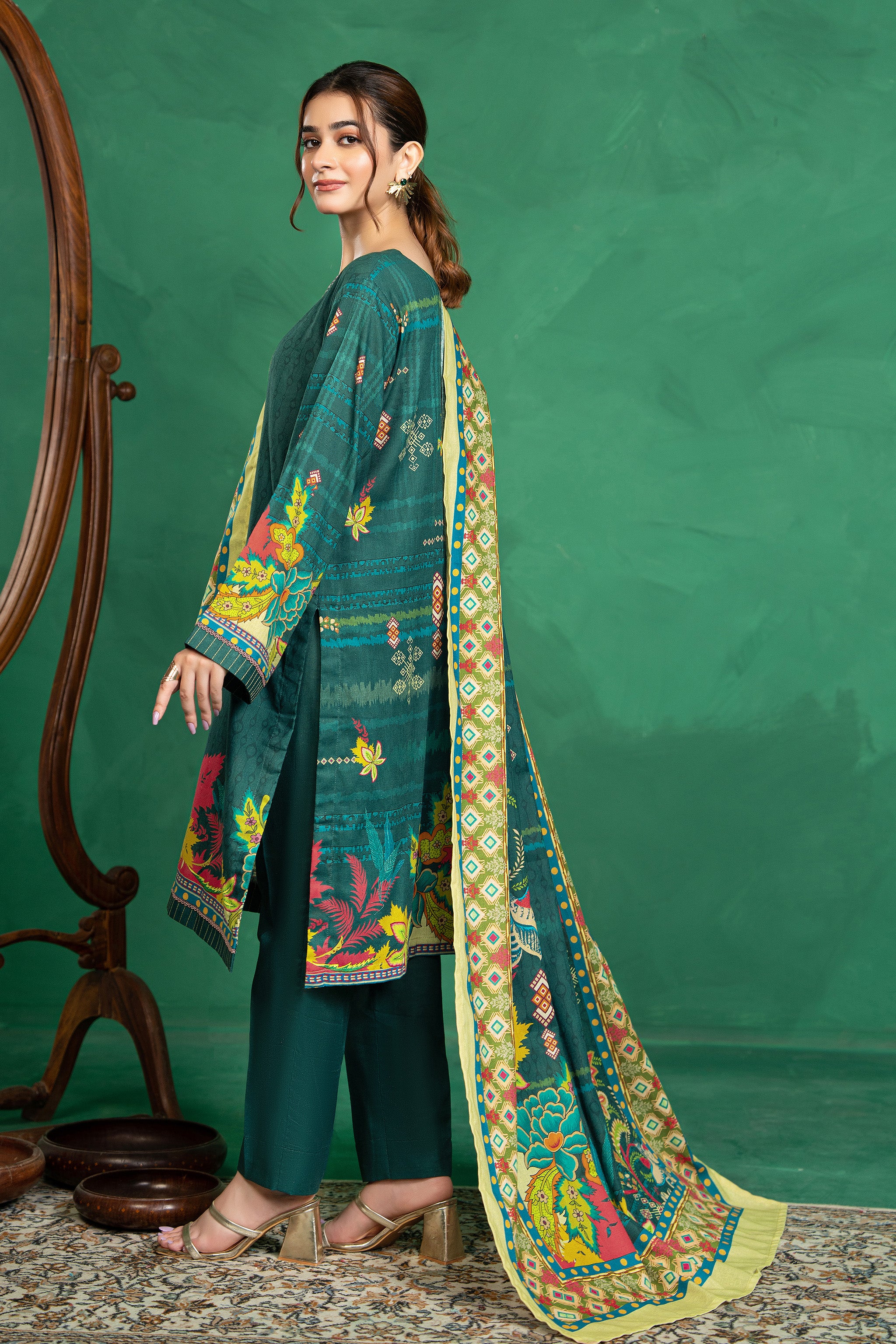 3 Piece Unstitched Bottle Green Printed Cotton - (Vol-110/13)D7 - SAFANOOOR