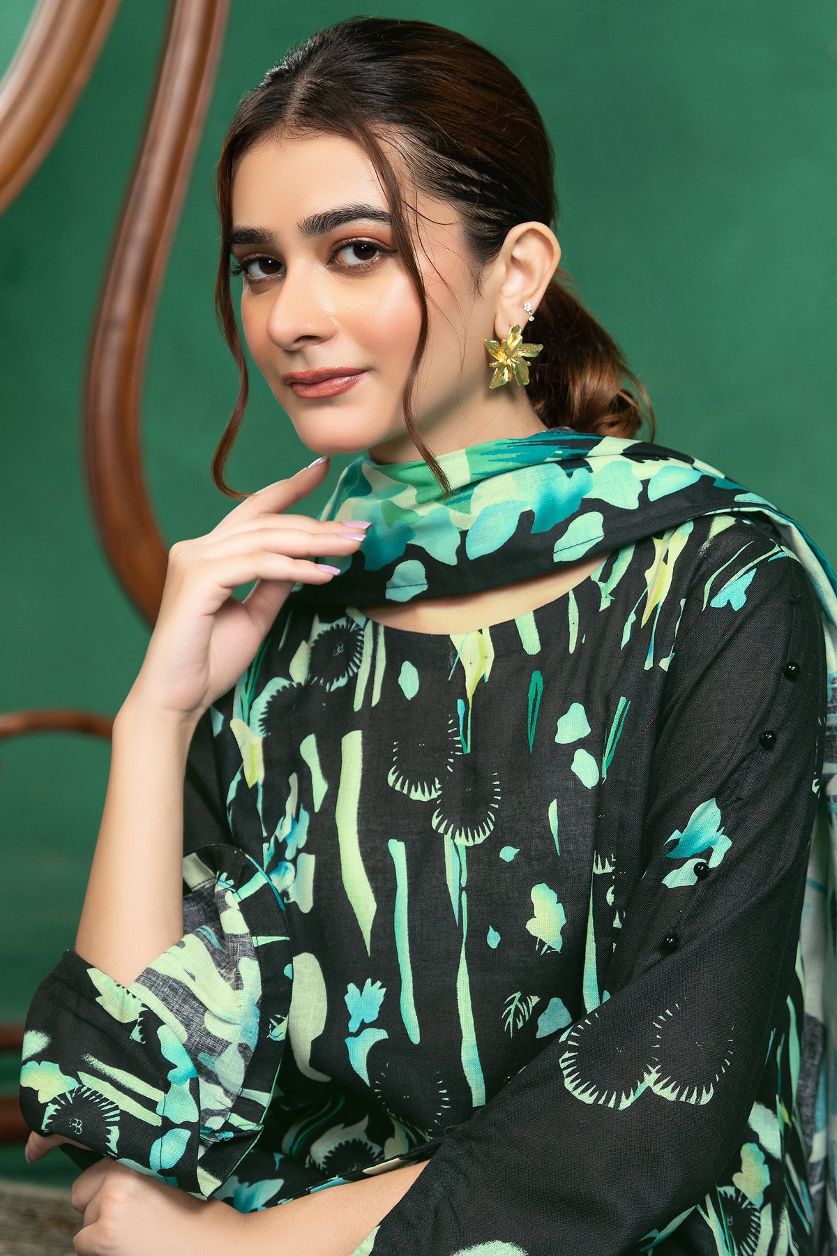 3 Piece Unstitched Chic Black Printed Cotton - (Vol-110/13)D1 - SAFANOOOR Main image