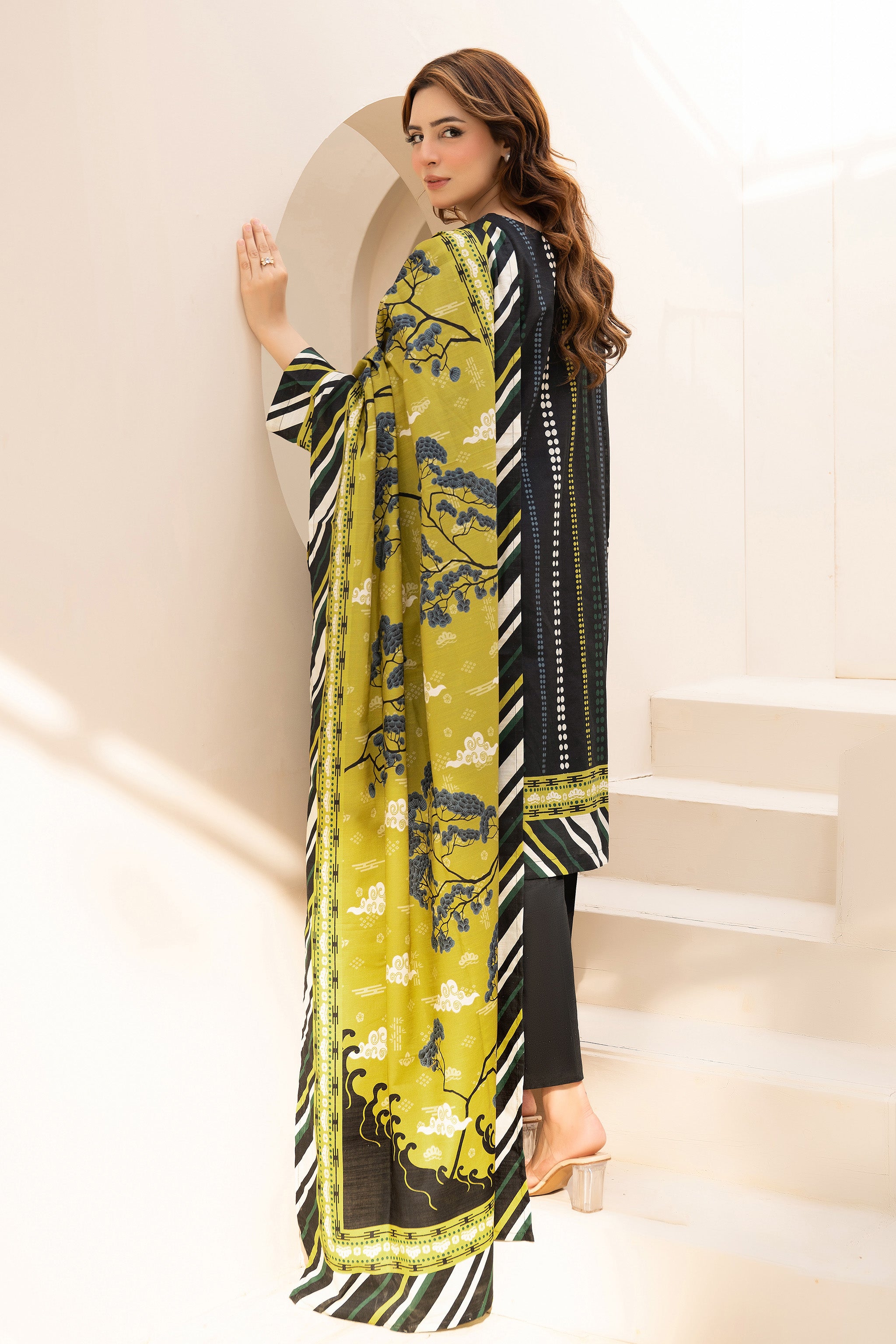 3 Piece Unstitched Chic Black Printed Khaddar - (Vol-111/10)D3 - SAFANOOOR