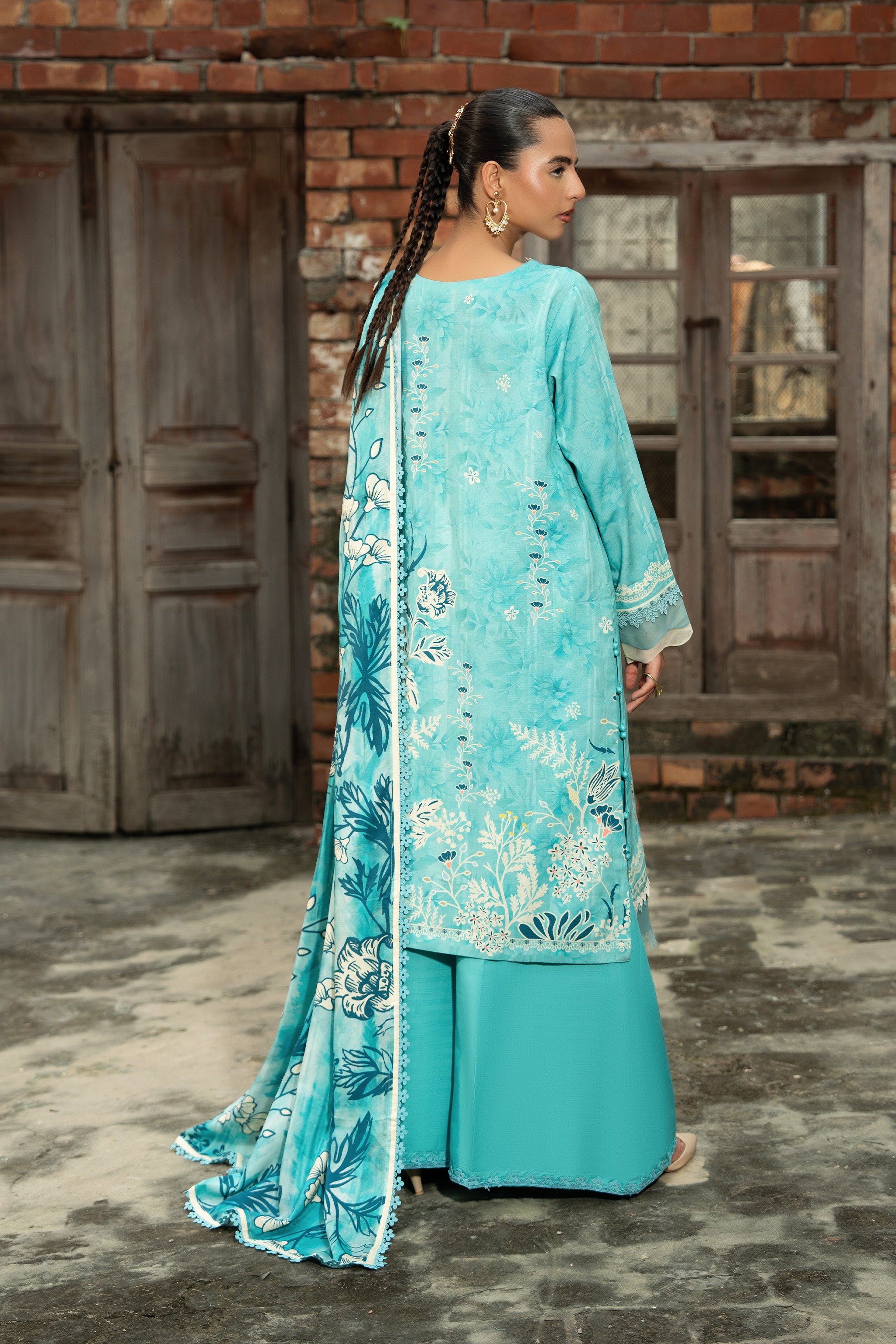 3 Piece Unstitched Cyan Embroidered Linen - (Vol-113/01)D6 - SAFANOOOR