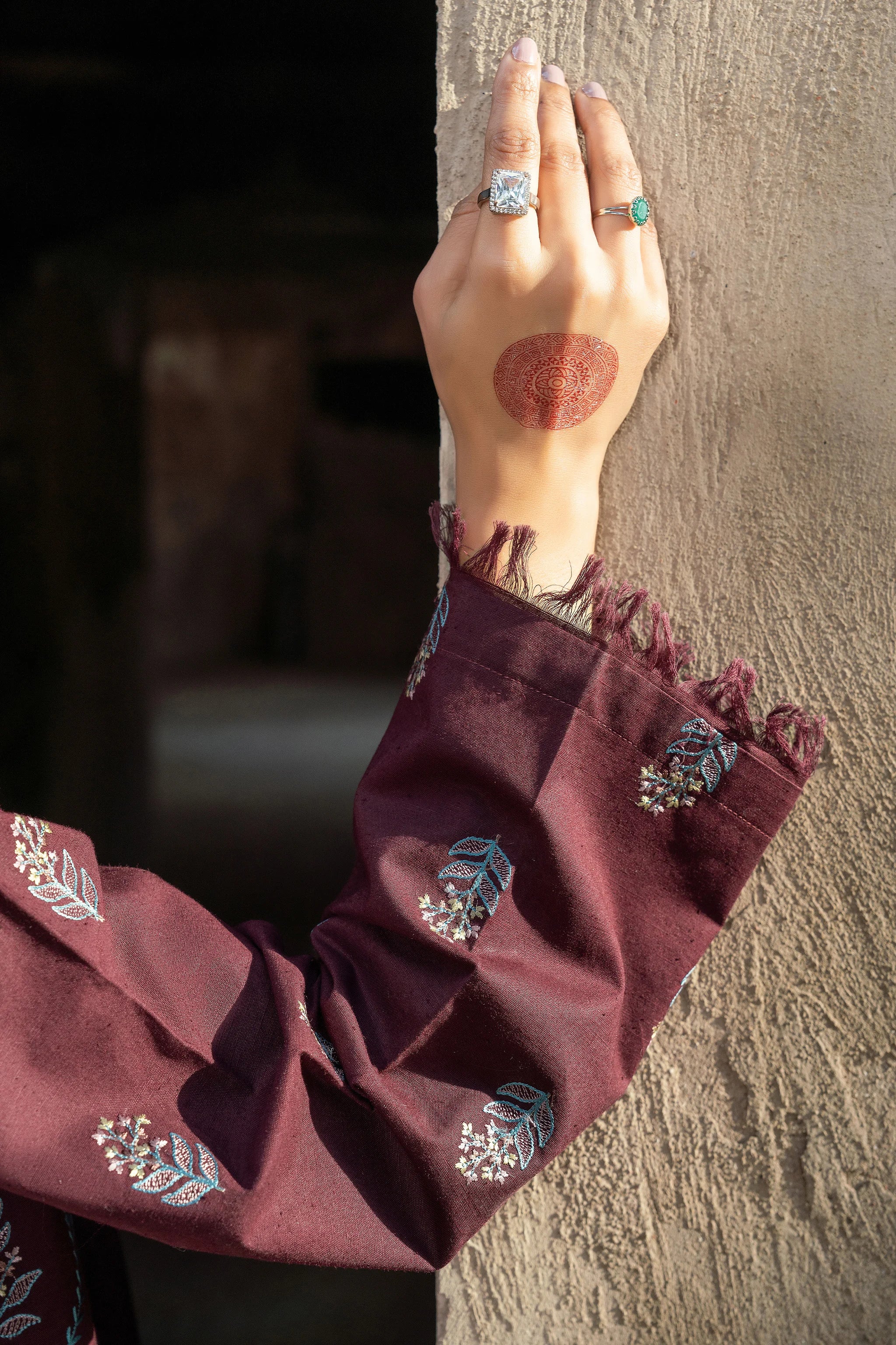 3 Piece Unstitched Dye Warm Naps Deep Coffee Suit