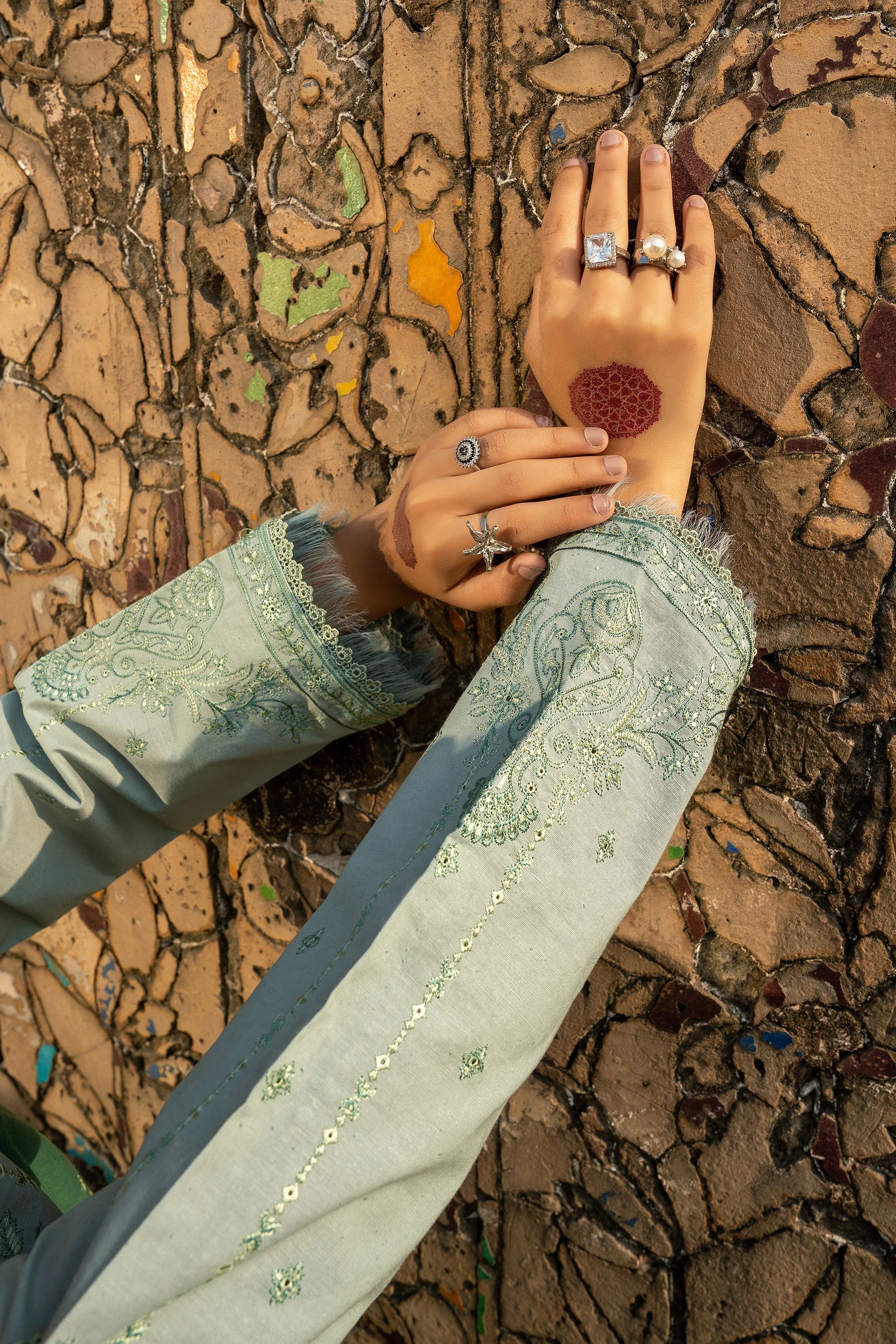 3 Piece Unstitched Dye Warm Naps Green Mist Suit