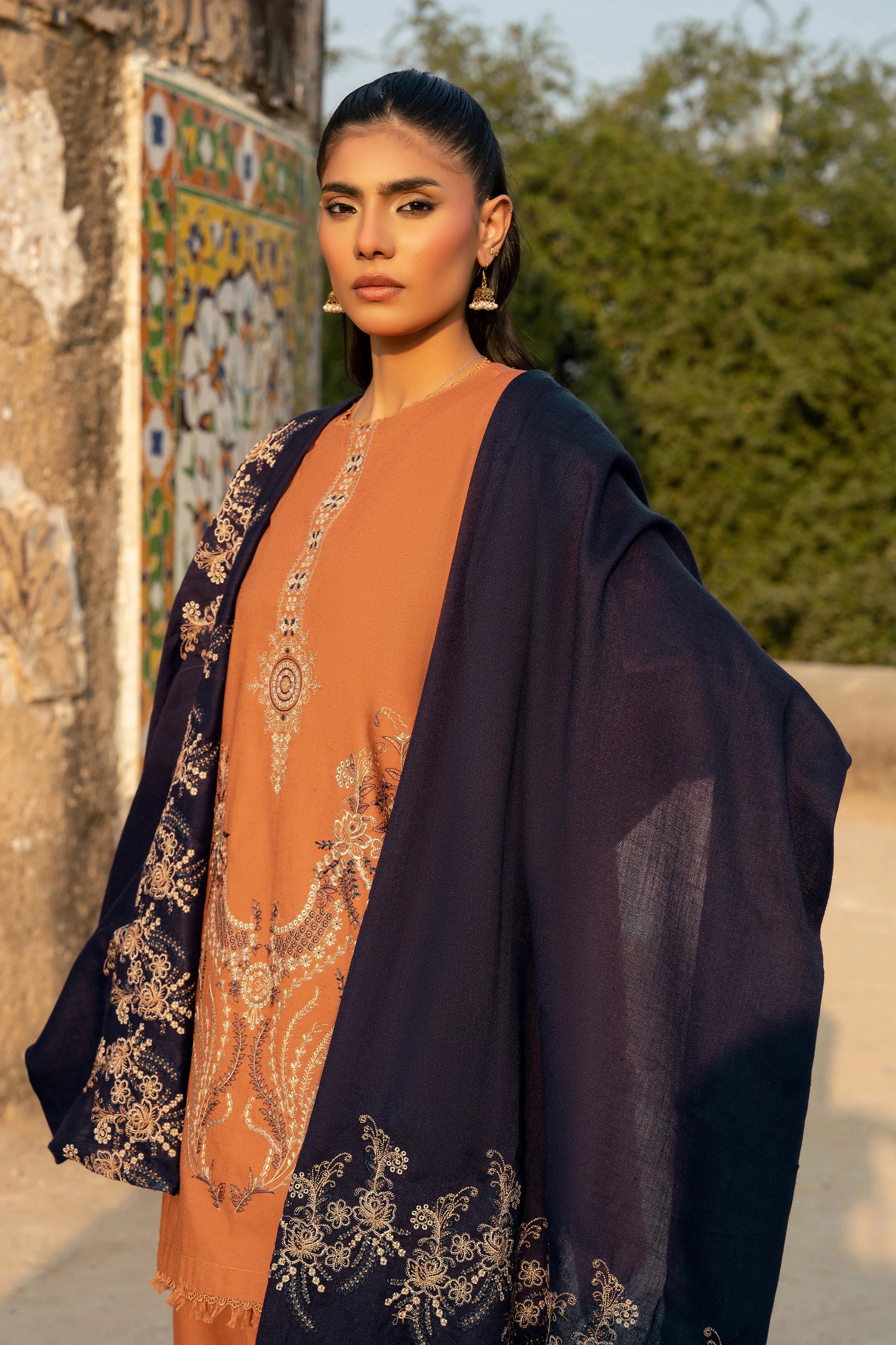 3 Piece Unstitched Dye Warm Naps Orange Suit Secondary image