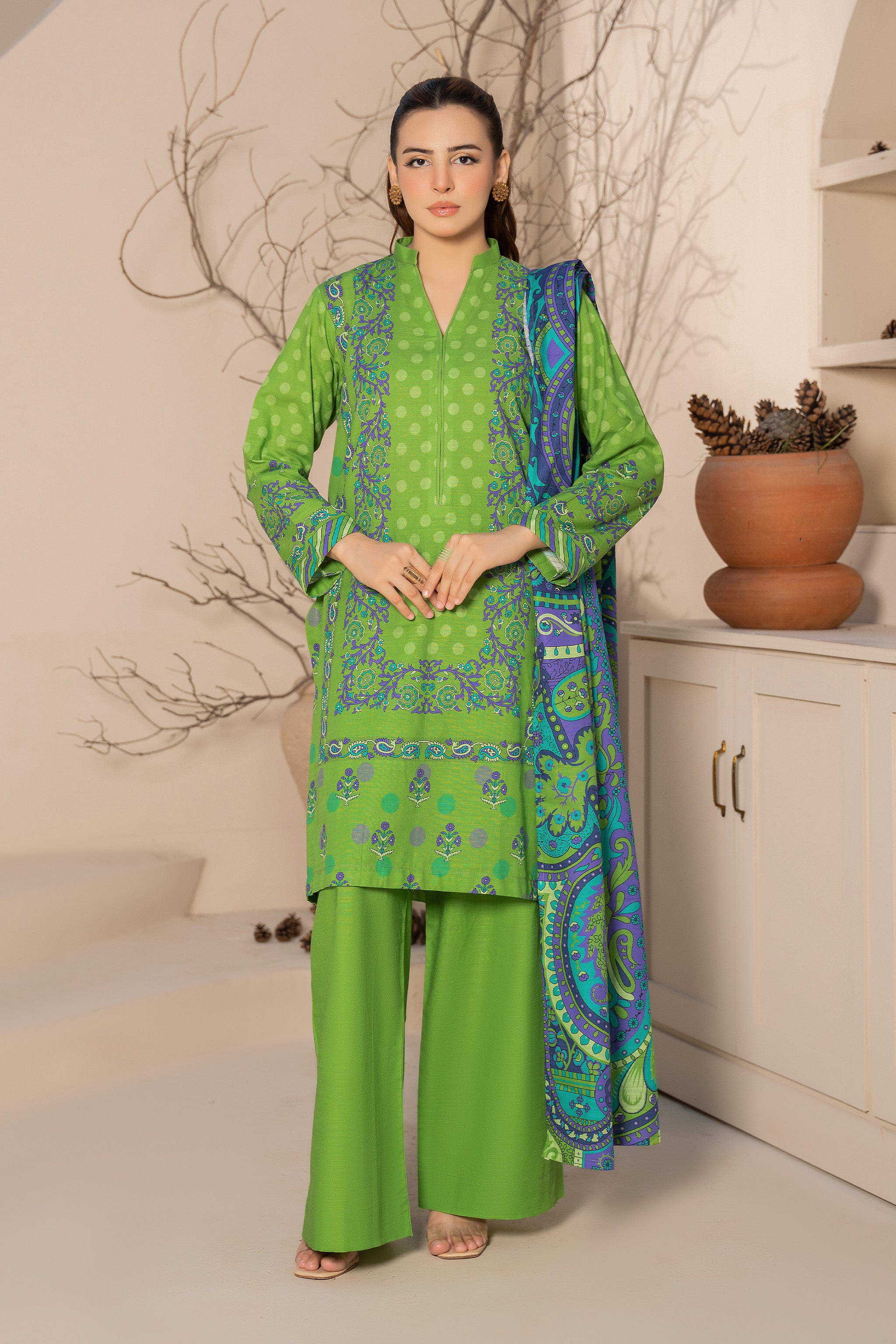 3 Piece Unstitched Green Printed Khaddar Secondary image