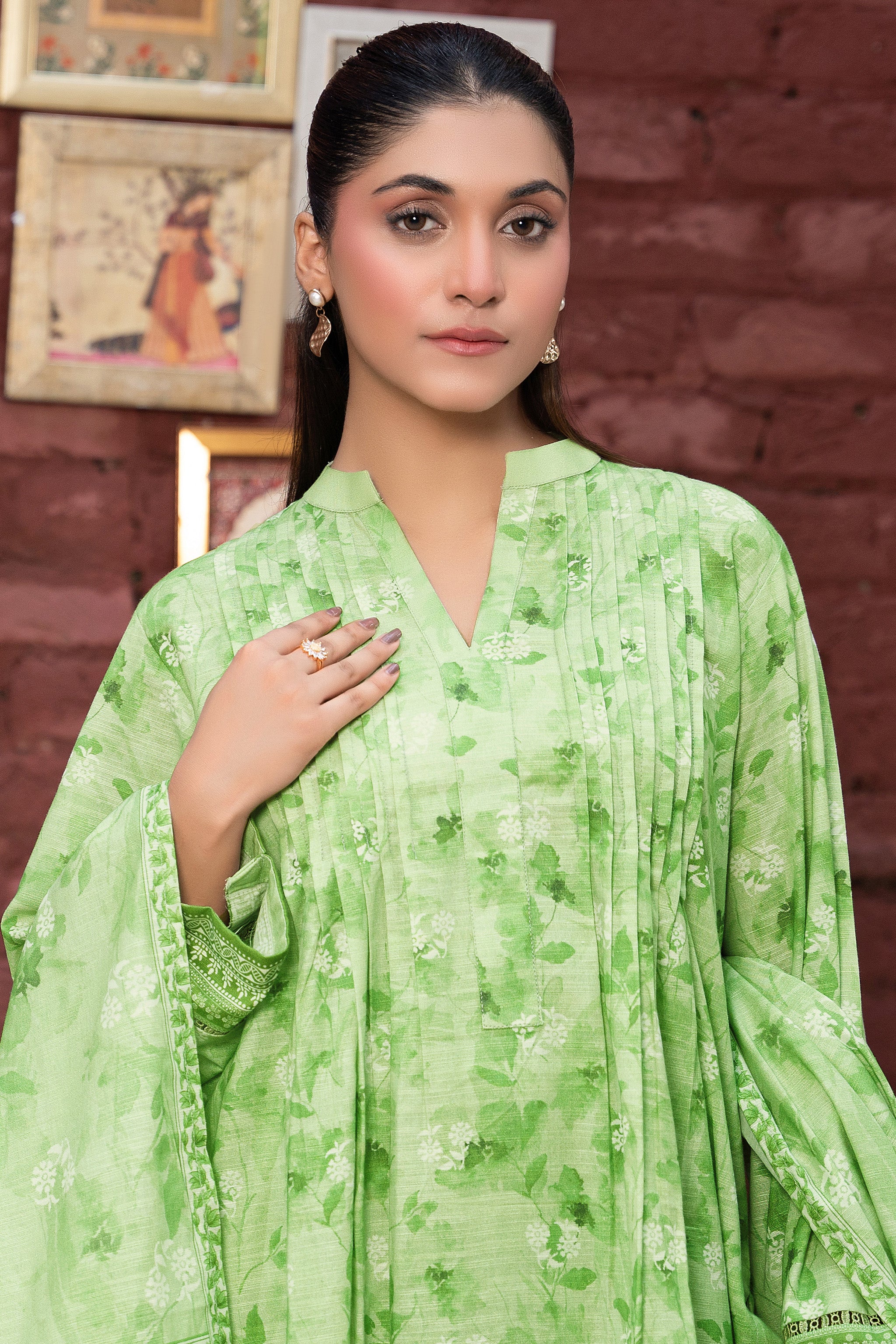 3 Piece Unstitched Green Printed Khaddar - (Vol-111/11)D5 - SAFANOOOR Main image