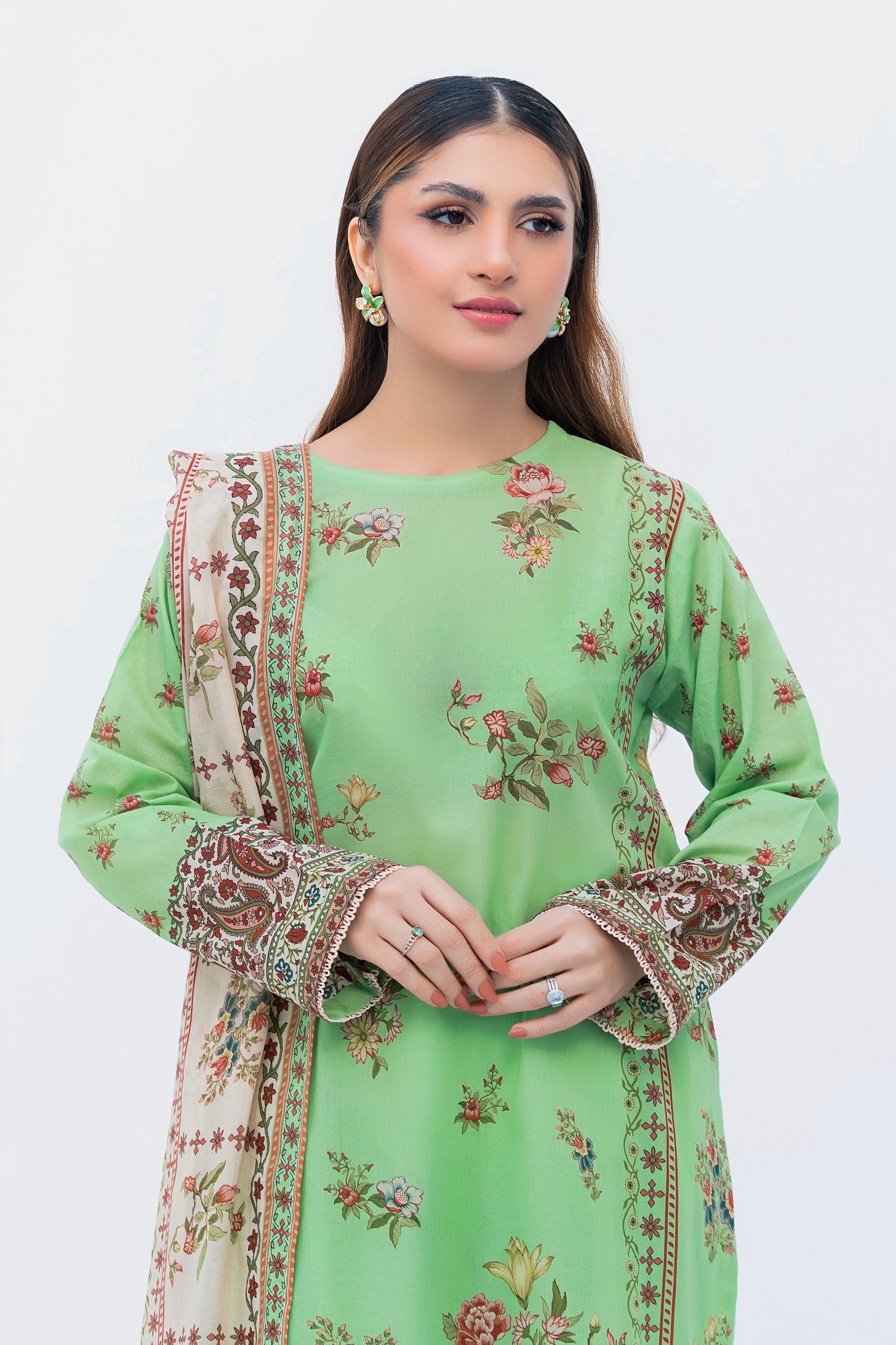 3 Piece Unstitched Light Green Premium Printed Lawn Suit by safa noor summer 2026 Nigar collection