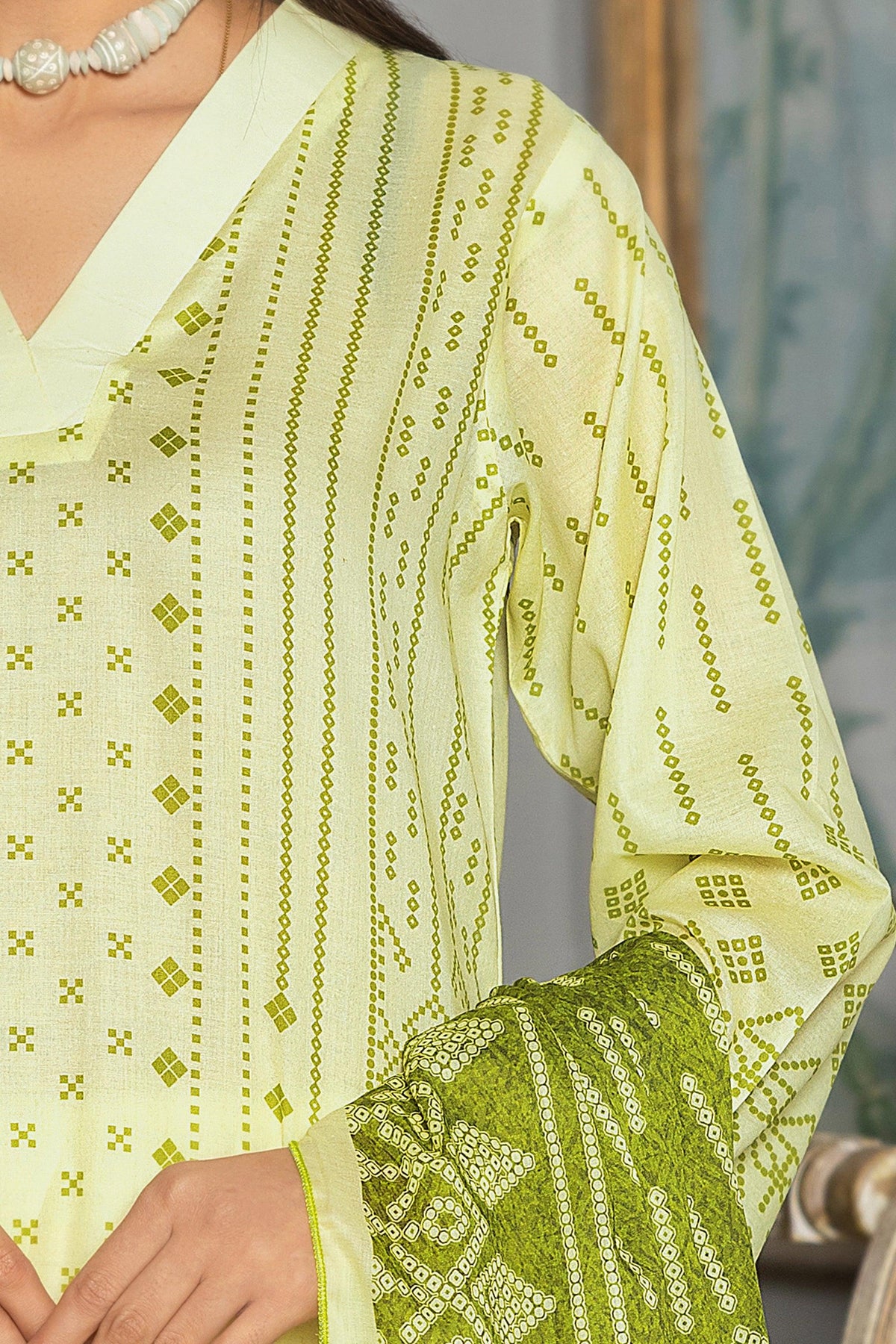 3 Piece Unstitched Light Green Printed Lawn - SafaNoor