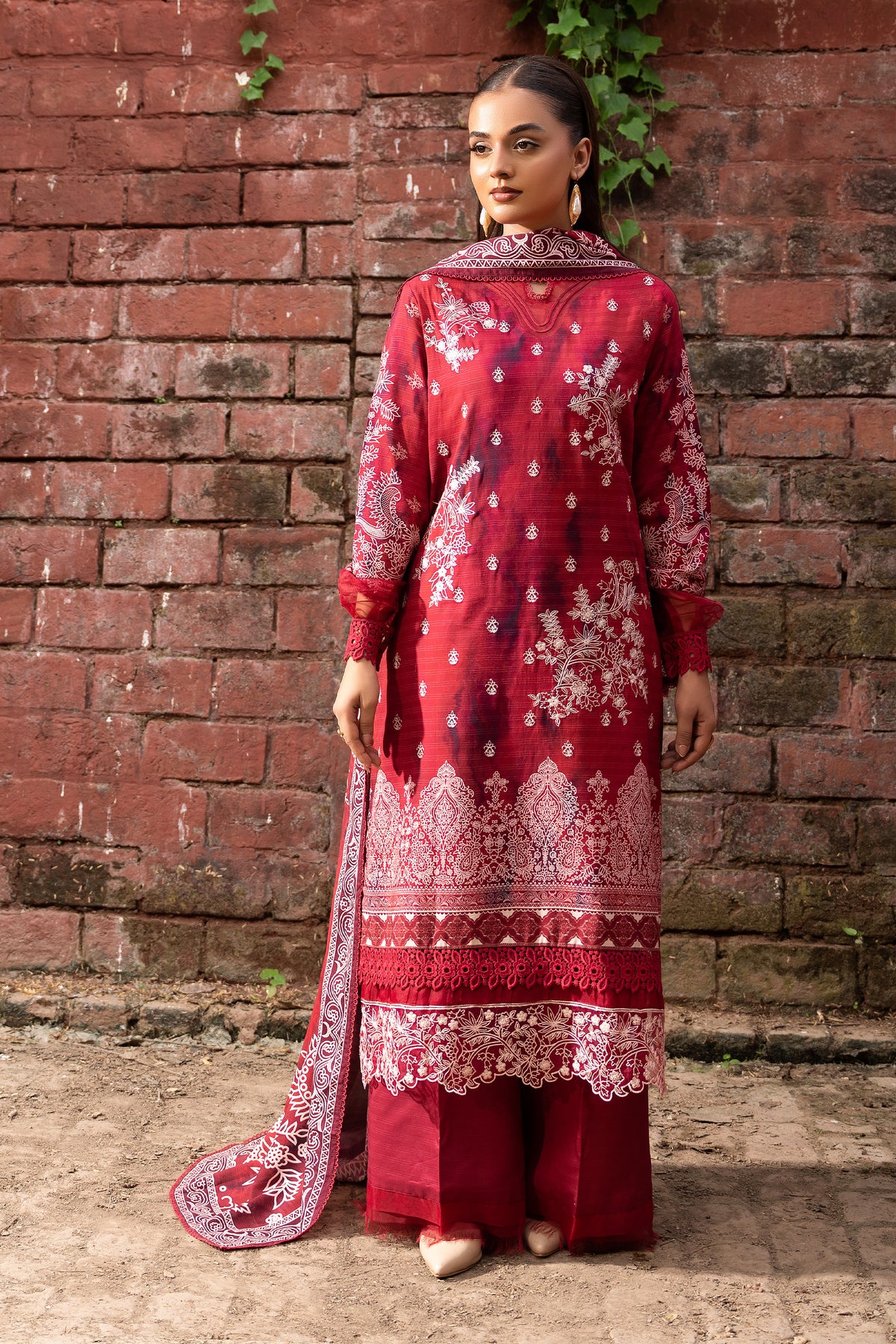 3 Piece Unstitched Maroon Embroidered Linen - (Vol-113/01)D8 - SAFANOOOR