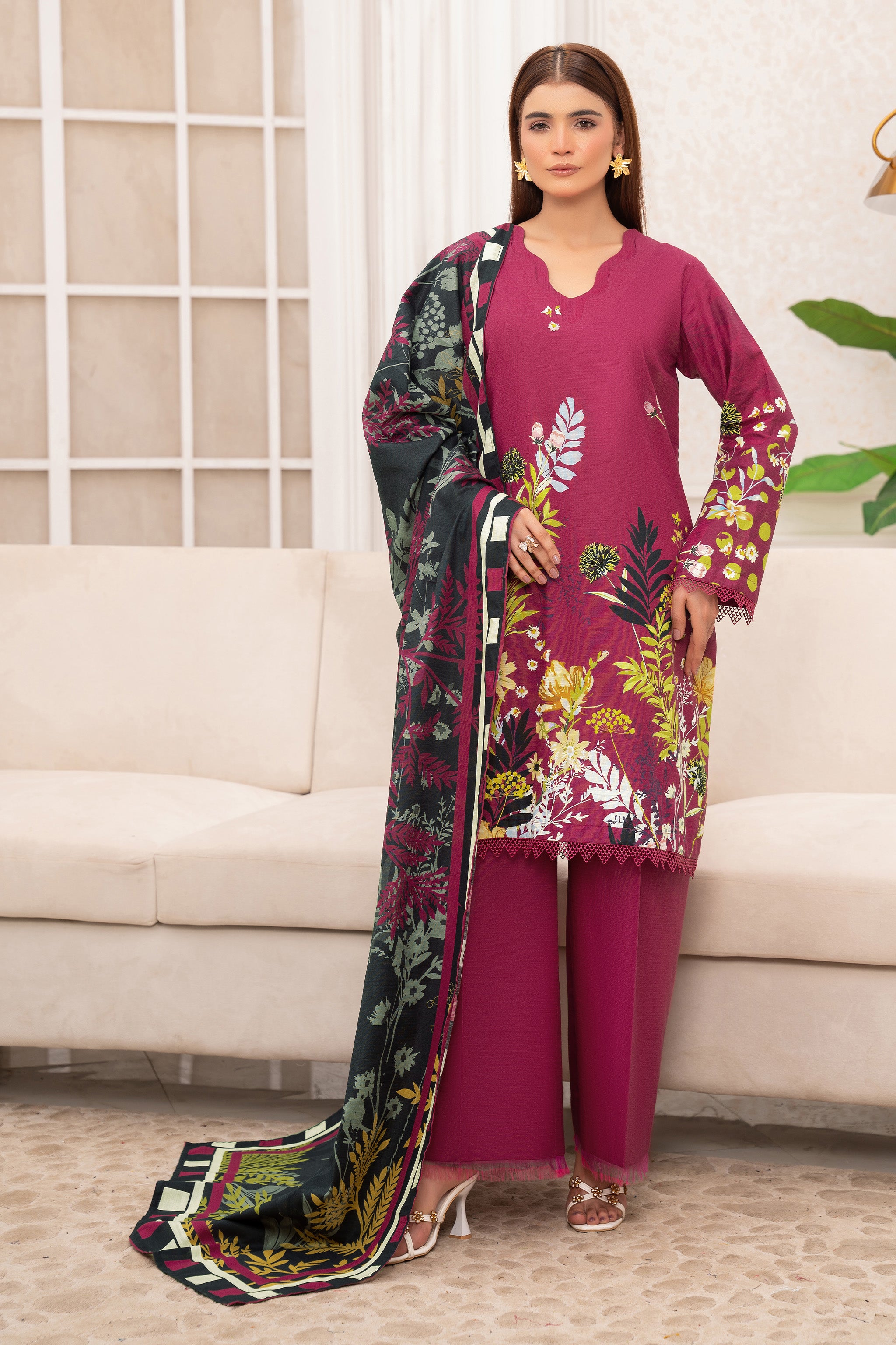 3 Piece Unstitched Maroon Premium Khaddar Secondary image
