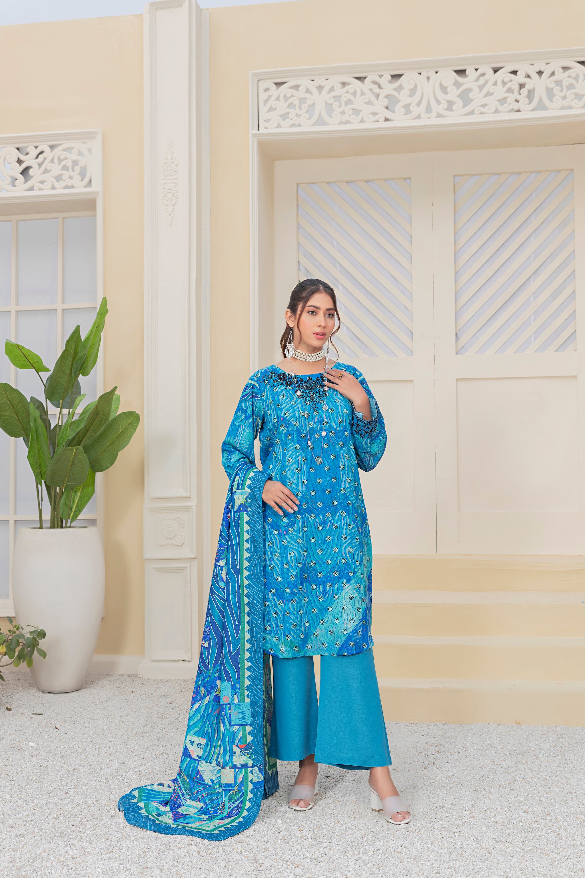 3 Piece Unstitched Multi Blue Embroidered Karandi - (Vol-64/10)3P-W-23-D-2 - SAFANOOR