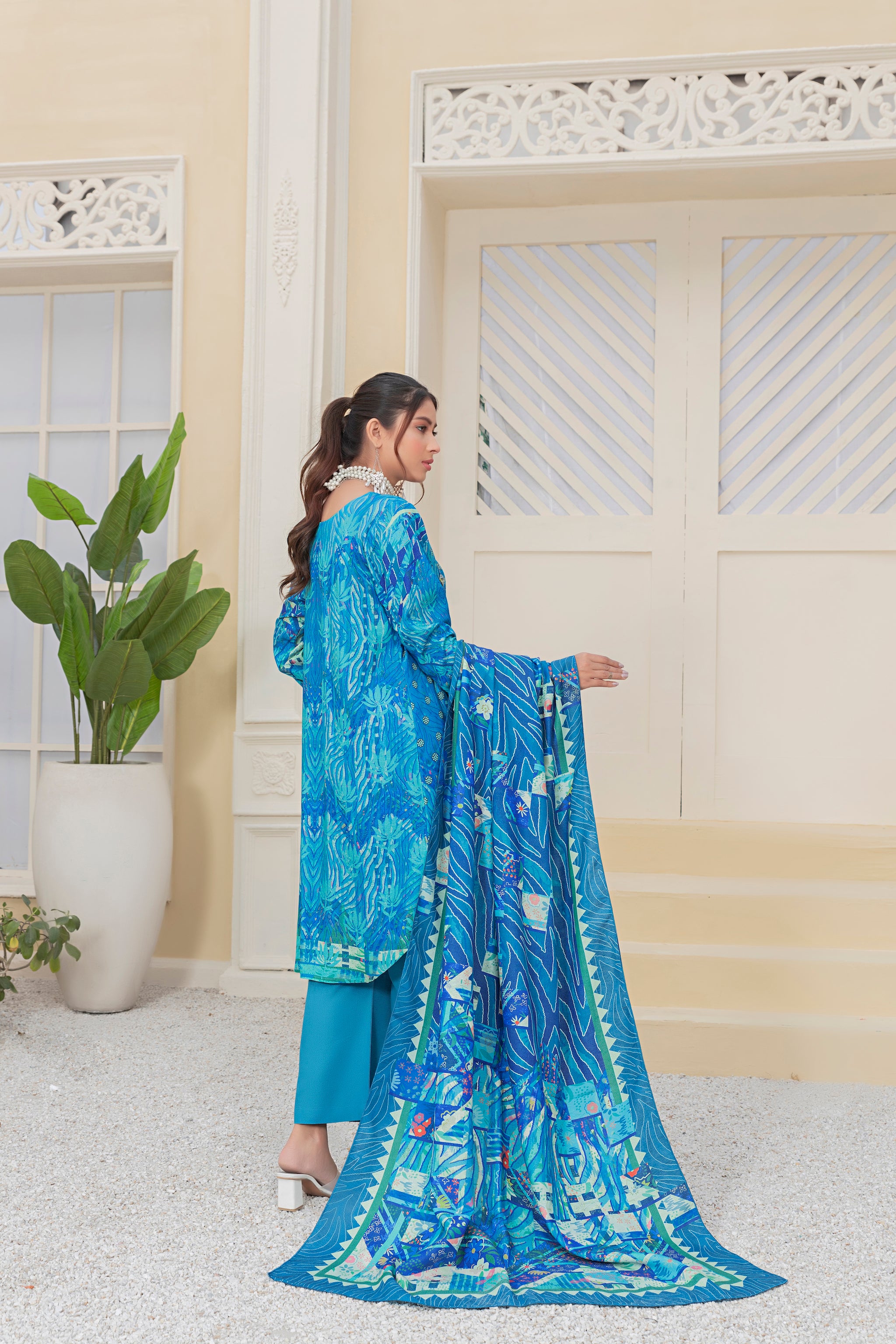 3 Piece Unstitched Multi Blue Embroidered Karandi - (Vol-64/10)3P-W-23-D-2 - SAFANOOR