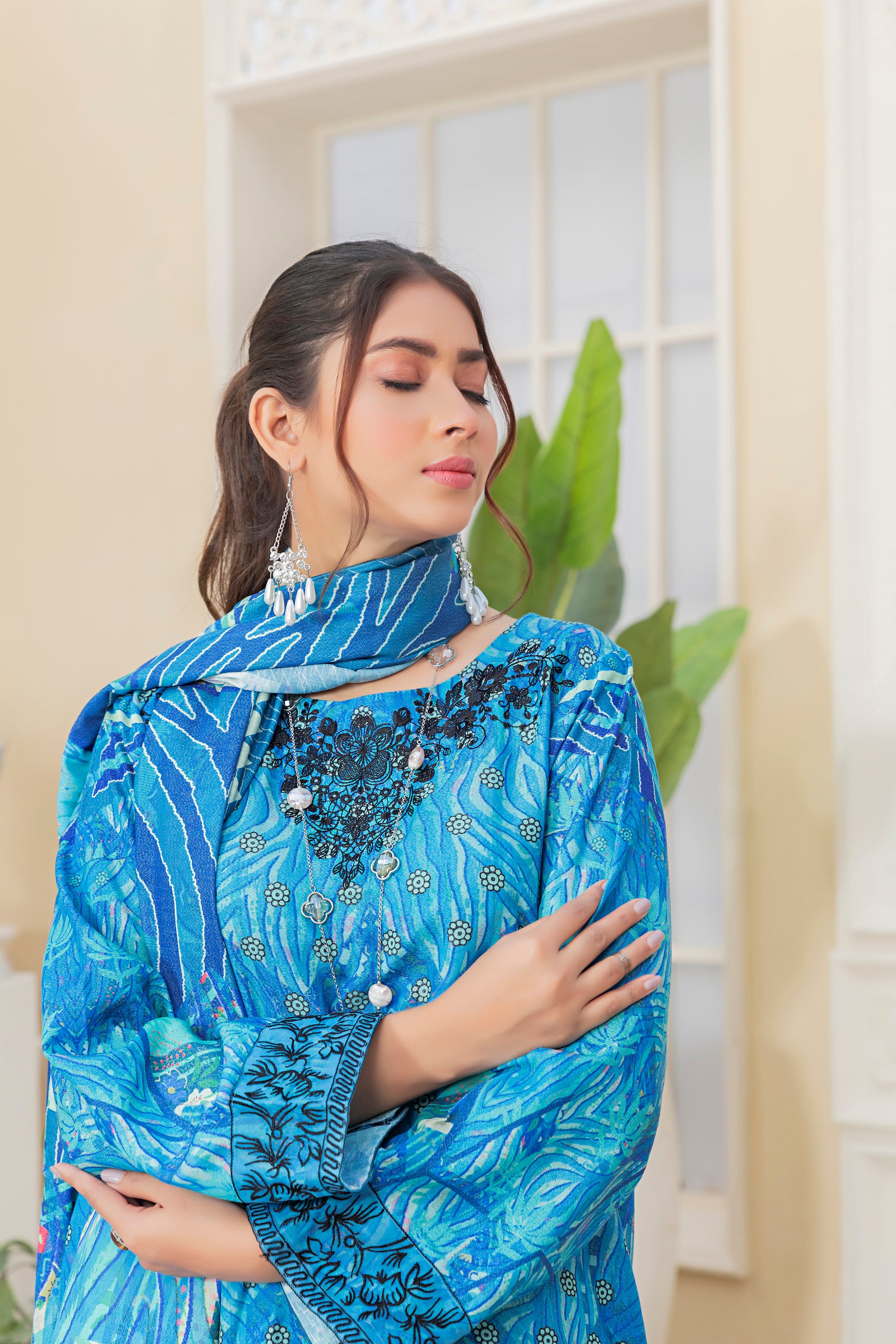 3 Piece Unstitched Multi Blue Embroidered Karandi - (Vol-64/10)3P-W-23-D-2 - SAFANOOR