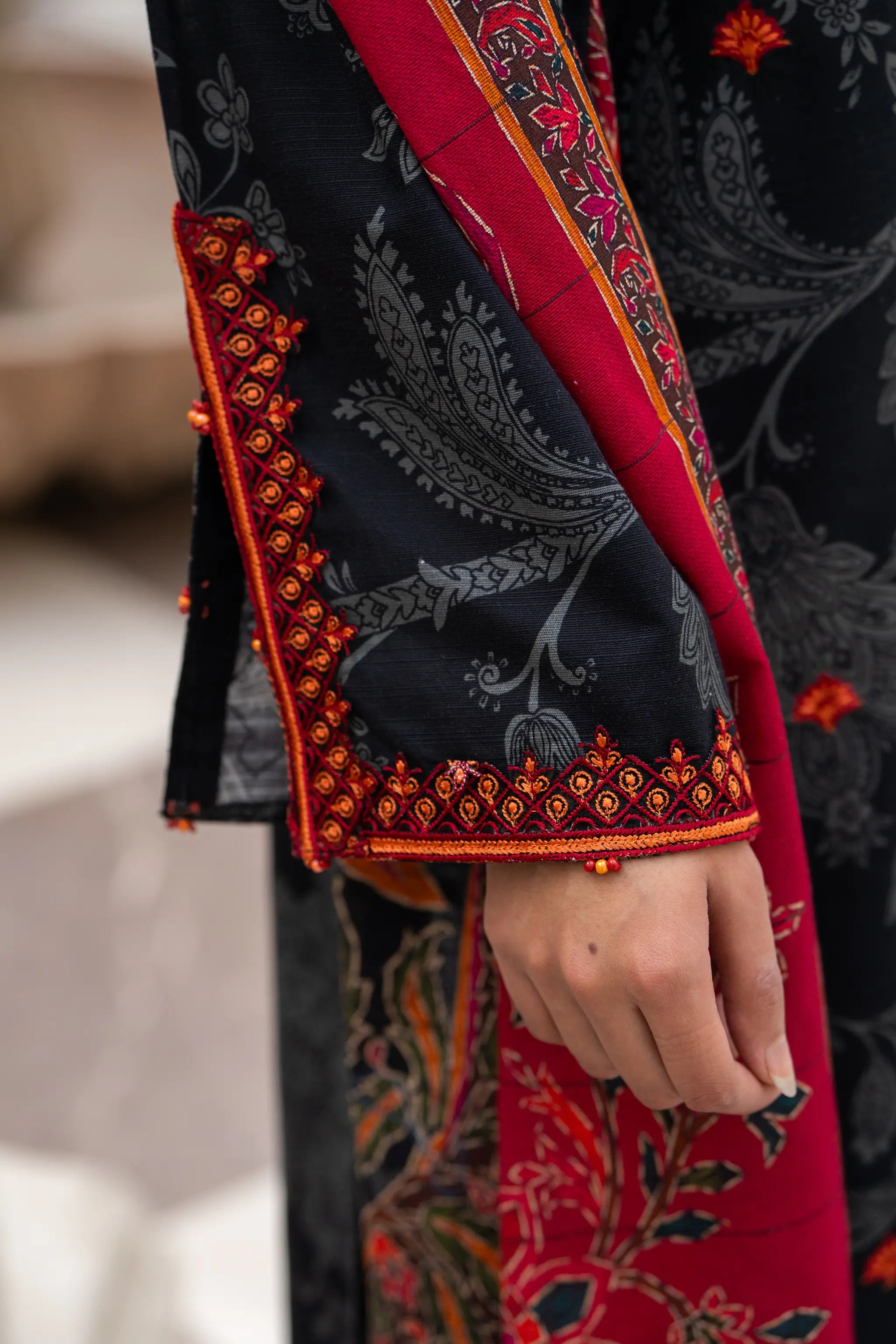 3 Piece Unstitched Naps khaddar Black Suit - Safa Noor