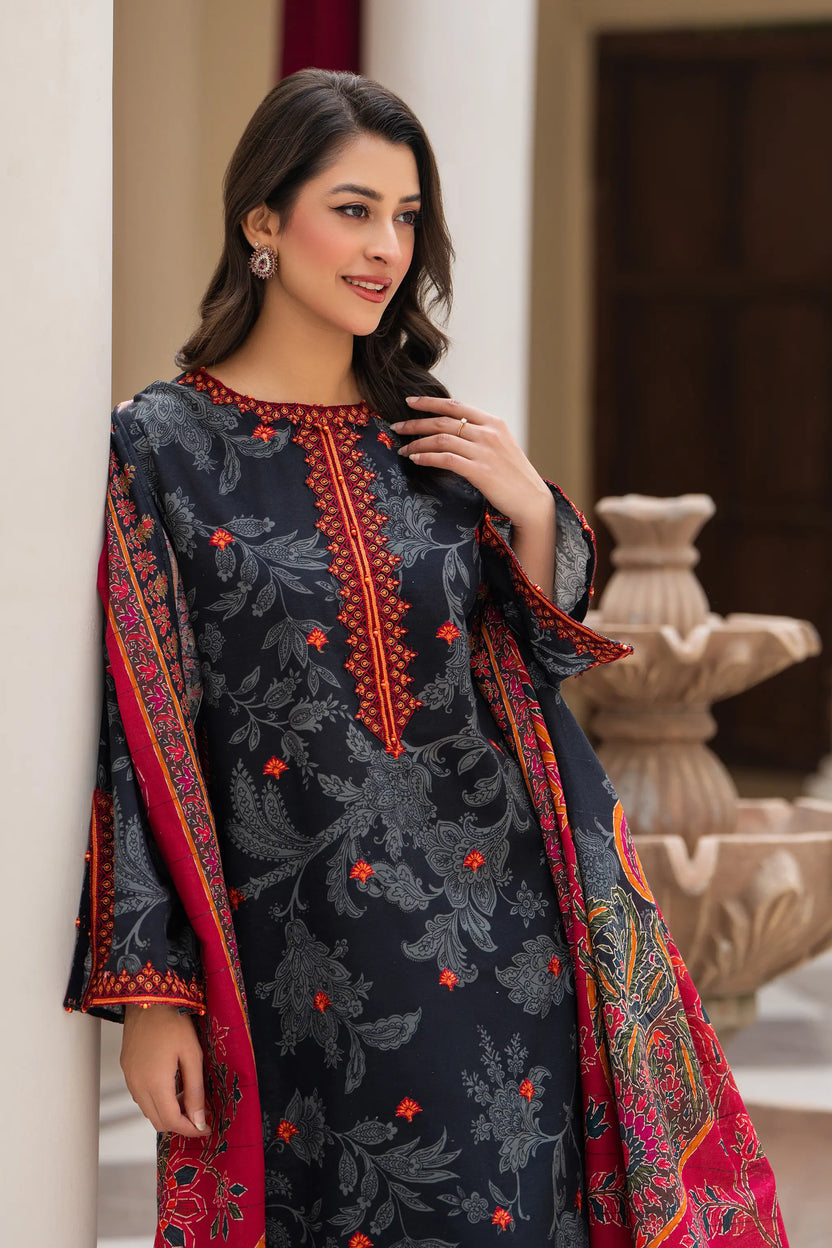 3 Piece Unstitched Naps khaddar Black Suit - Safa Noor
 Main image