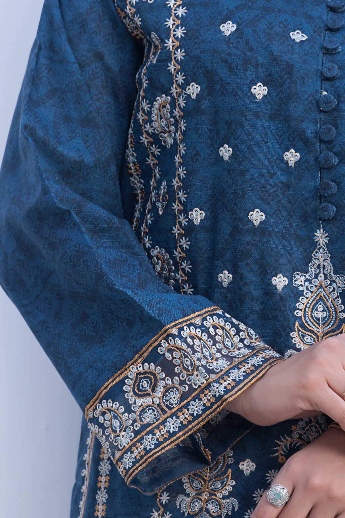 3 Piece Unstitched Naps khaddar Nile Blue Suit - Safa Noor