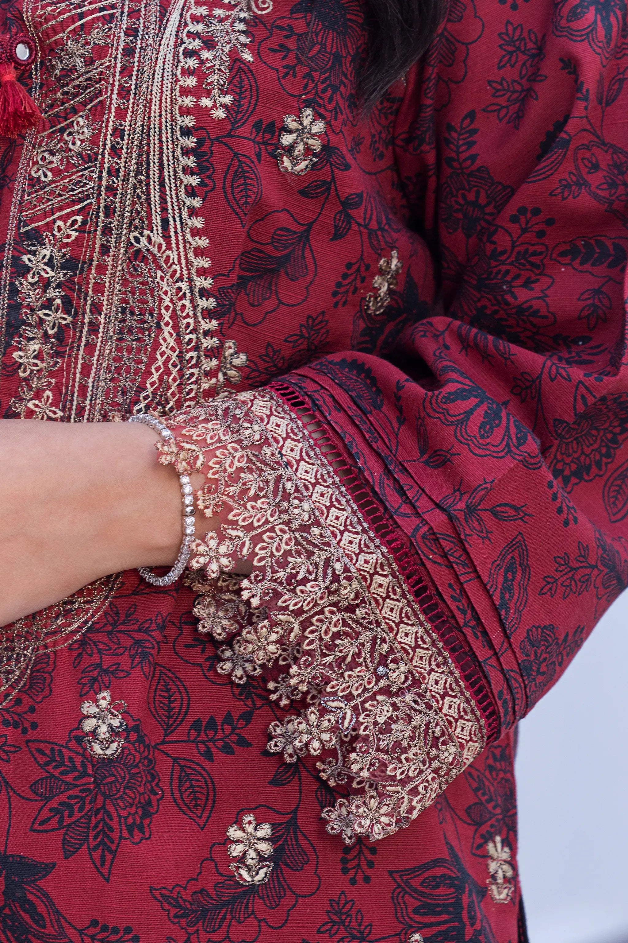 3 Piece Unstitched Naps khaddar Wine Red Suit - Safa Noor