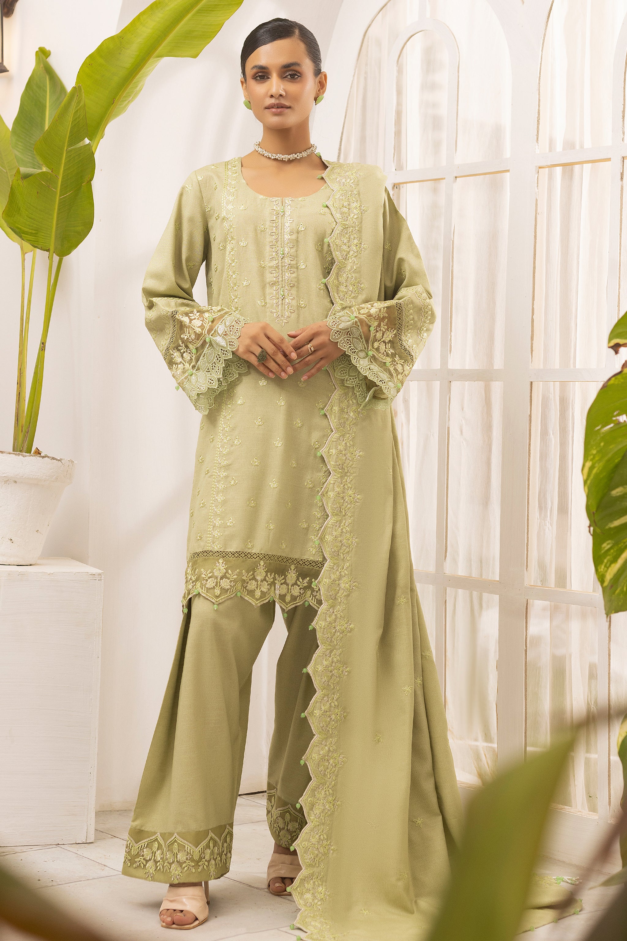 3 Piece Unstitched Olive Green - (Vol-82/09)3P-W-24-D10 - SAFANOOR