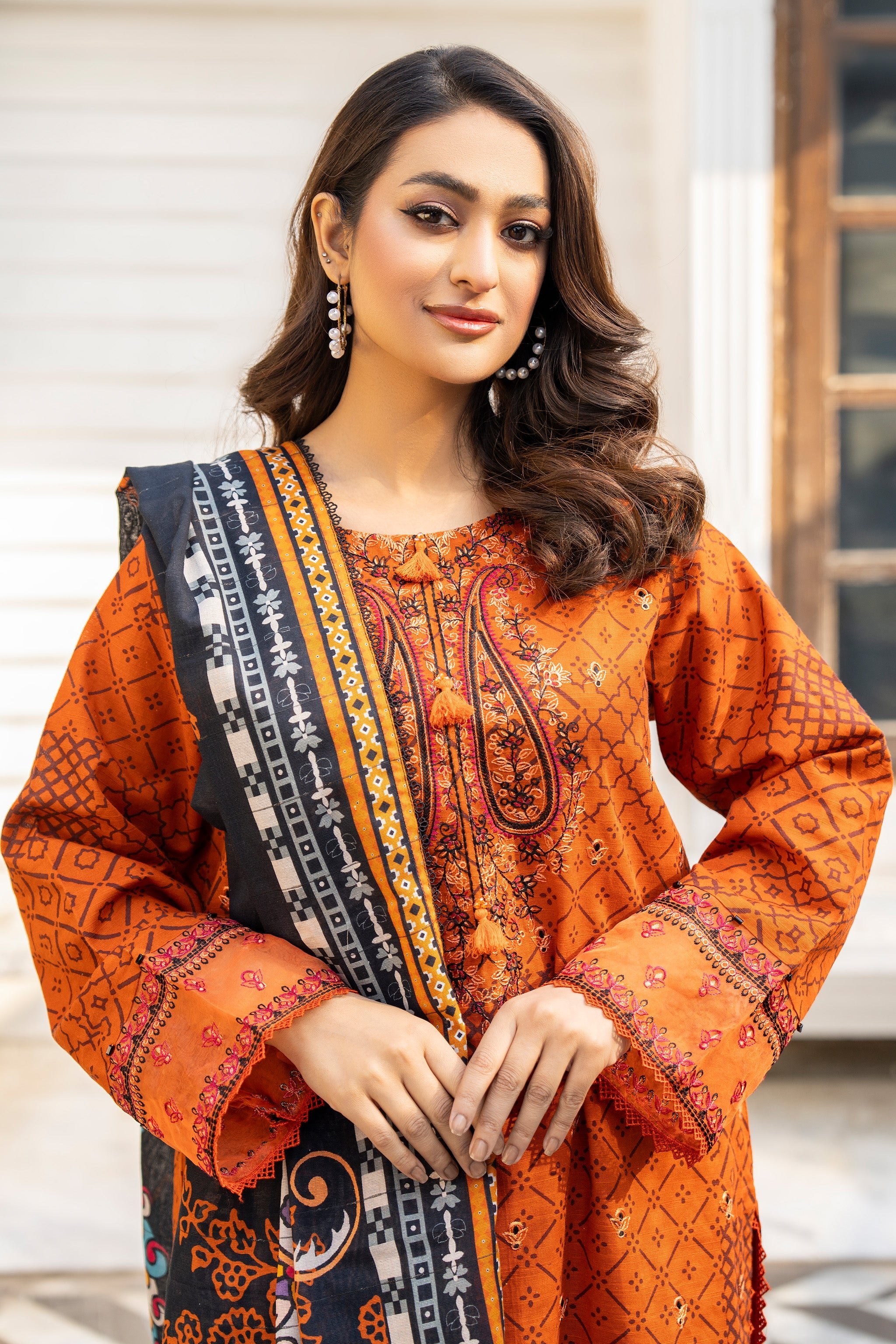 3 Piece Unstitched Orange Embroidered Khaddar - (Vol-115/08)D9 - SAFANOOOR Main image