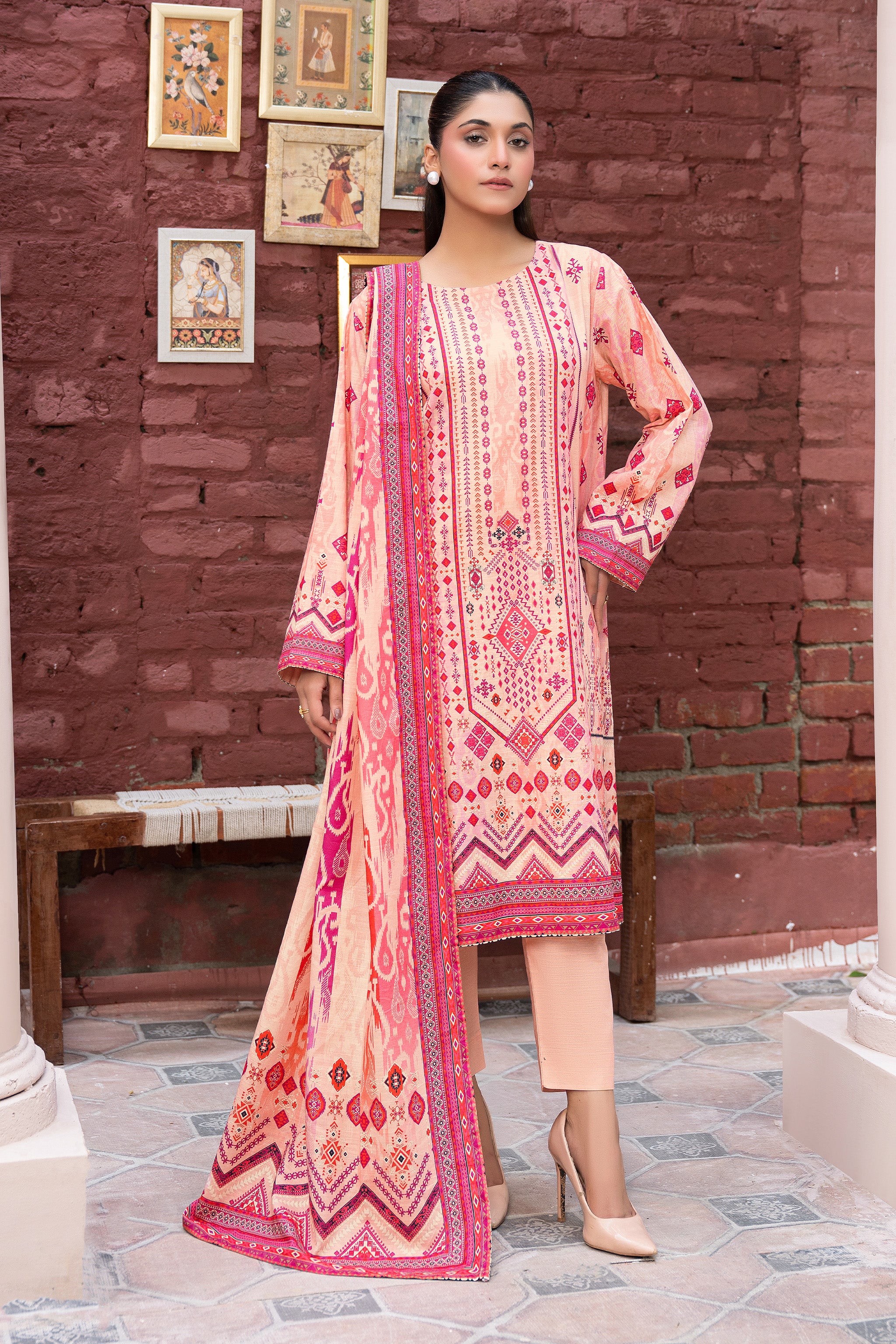 3 Piece Unstitched Peach Printed Khaddar Secondary image