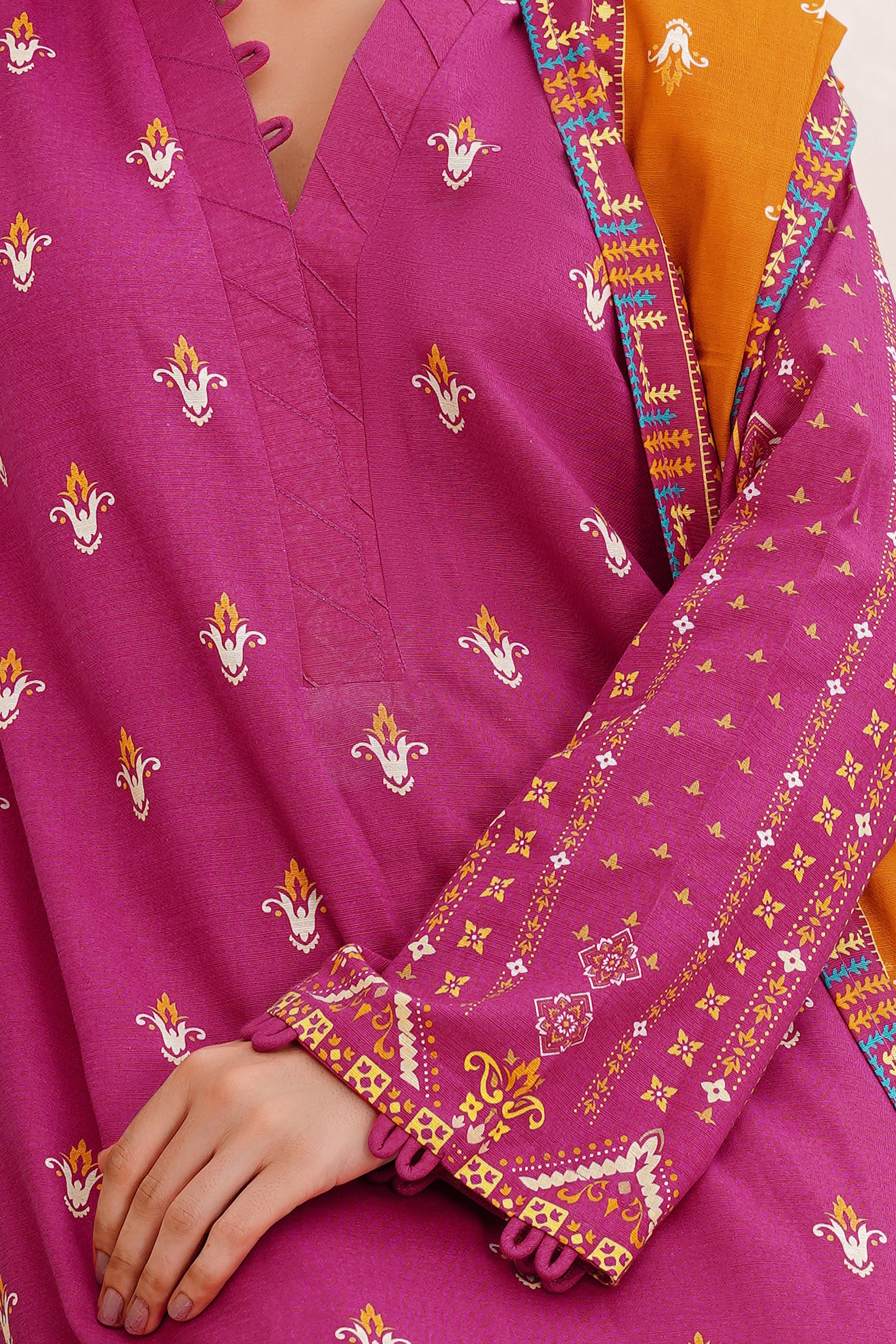 3 Piece Unstitched Pink Premium Khaddar - (Vol-116/12)D1 - SAFANOOOR