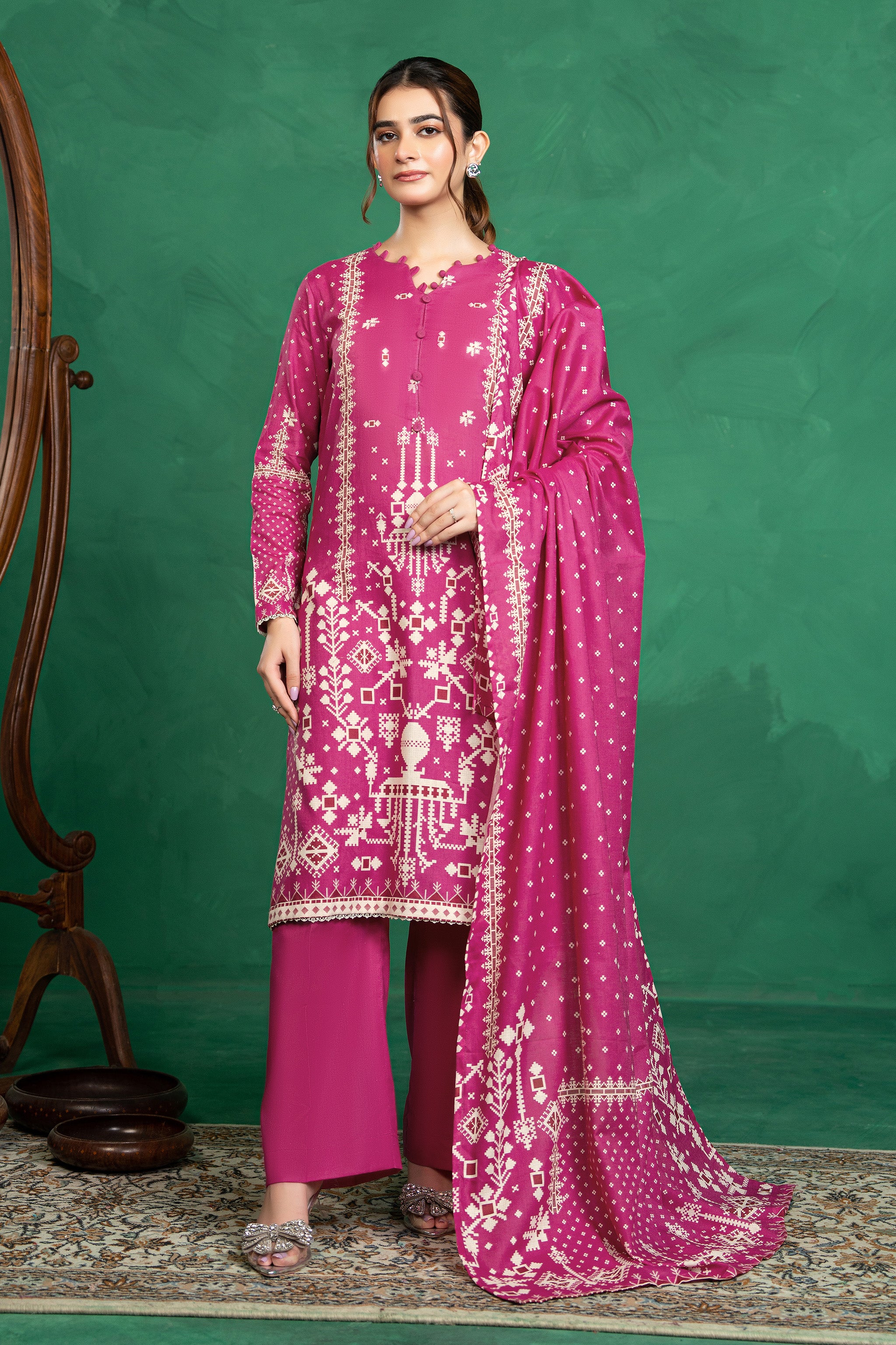 3 Piece Unstitched Pink Printed Cotton Secondary image
