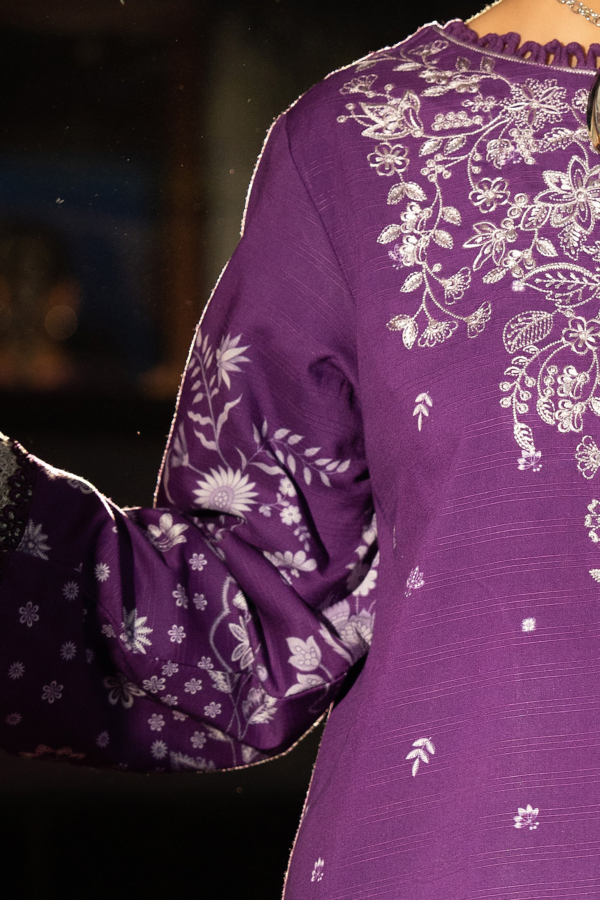 3 Piece Unstitched Purple Embroidered Linen - (Vol-113/01)D9 - SAFANOOOR