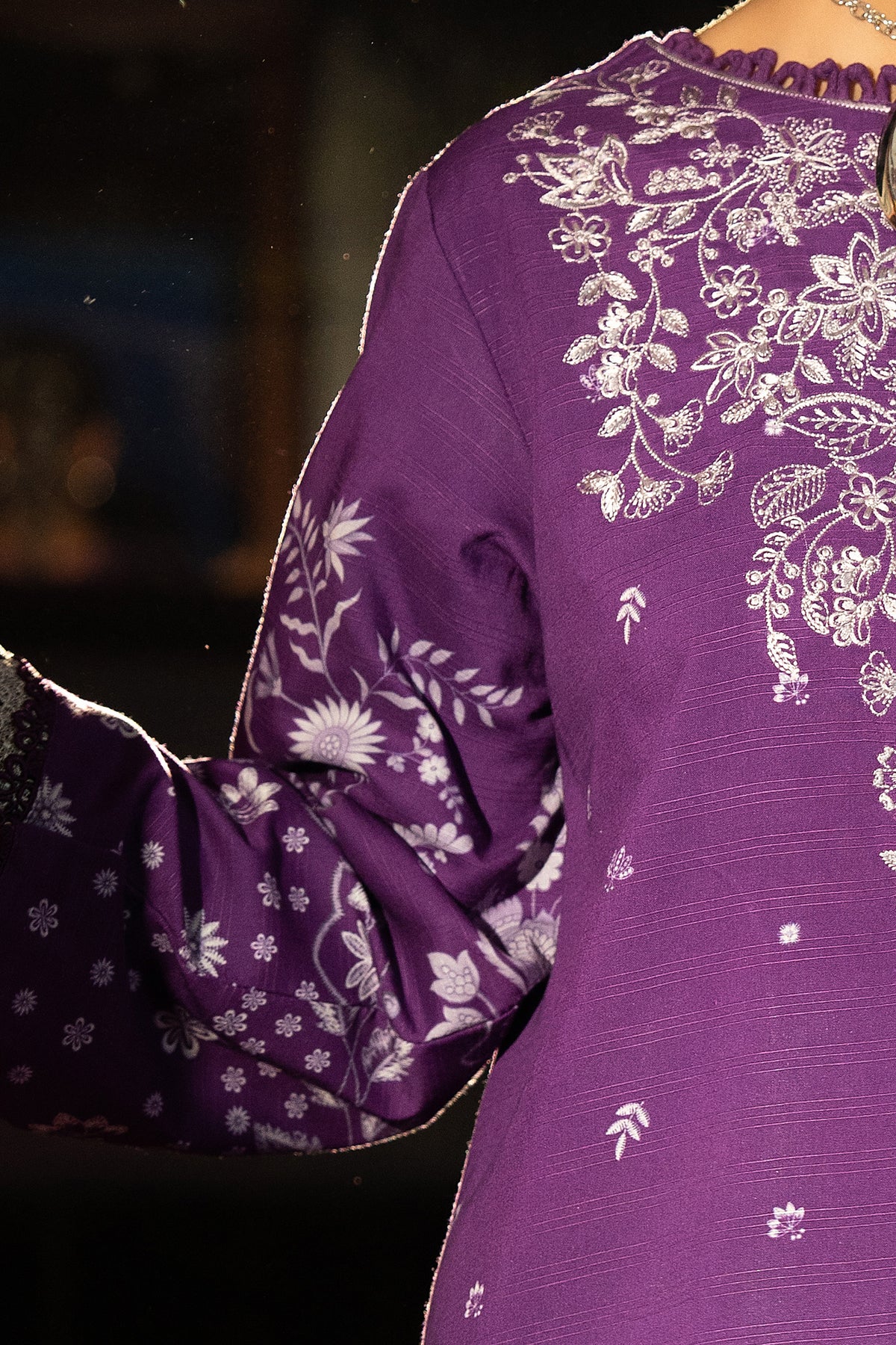 3 Piece Unstitched Purple Embroidered Linen - (Vol-113/01)D9 - SAFANOOOR