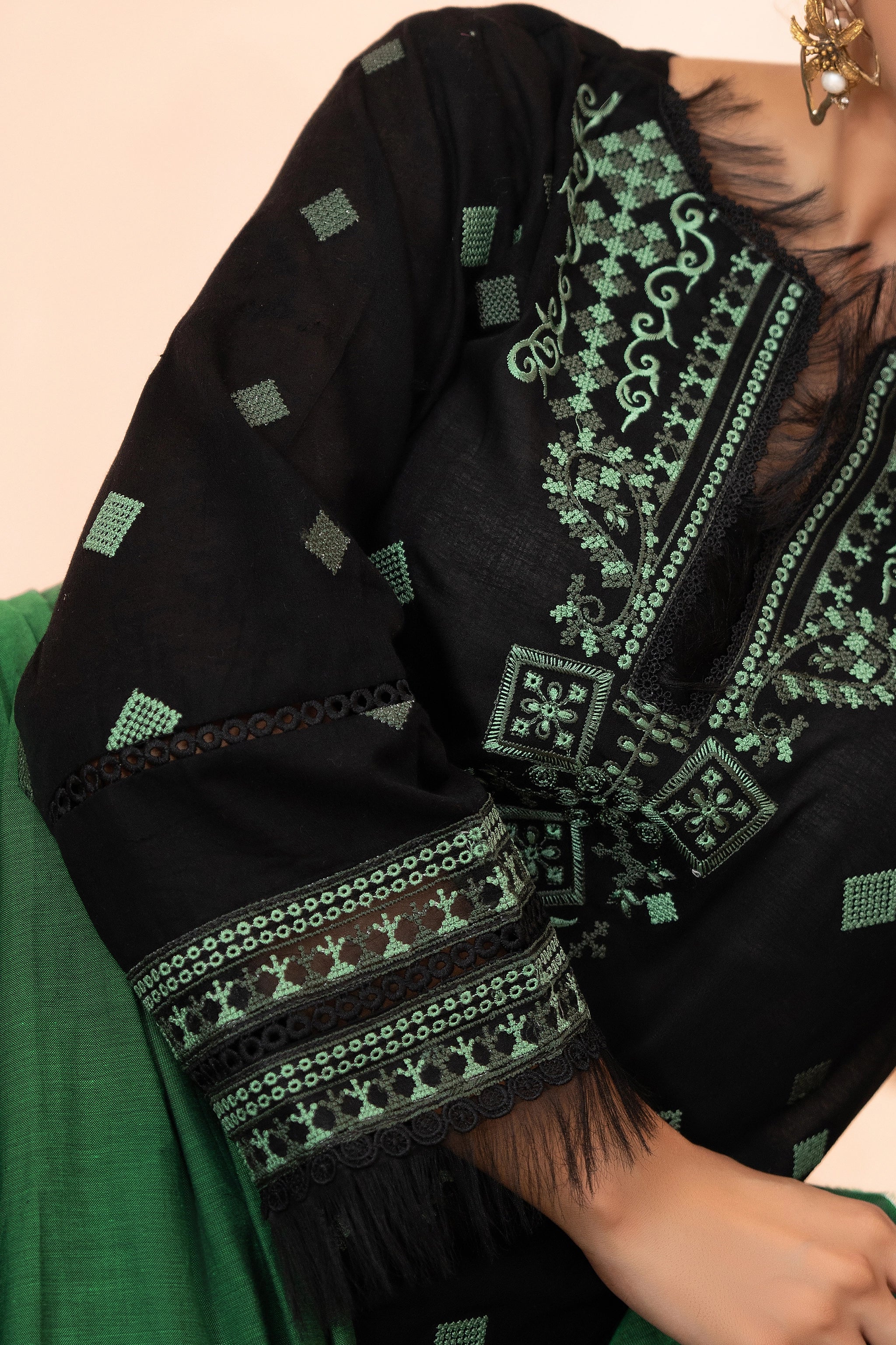 3 Piece Unstitched Smoky Black Premium Embroidered Self Jacquard Lawn Suit By Safa Noor Summer 26 Nazneen Collection