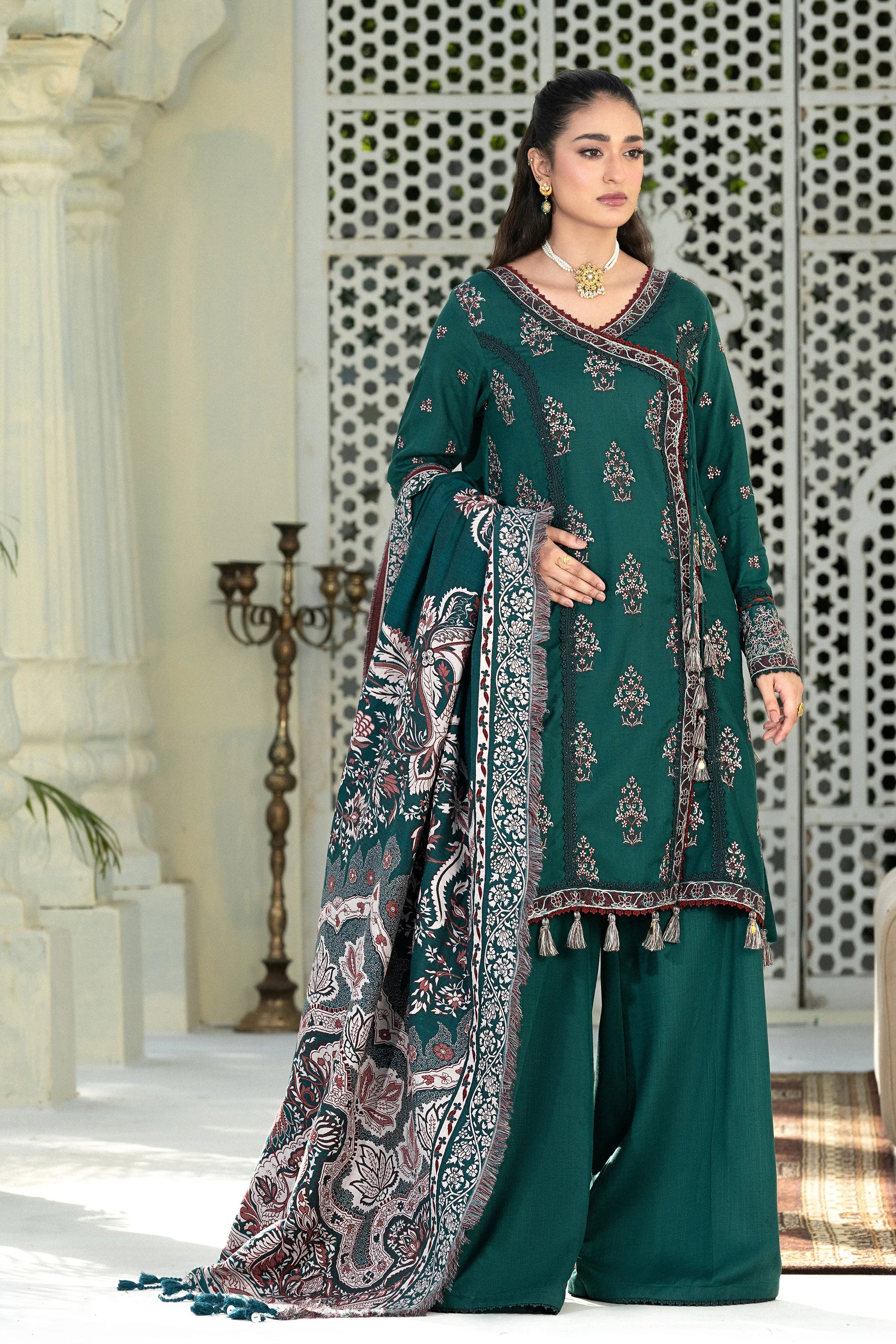 3 Piece Unstitched Texture Dye Green Embroidered Suit
