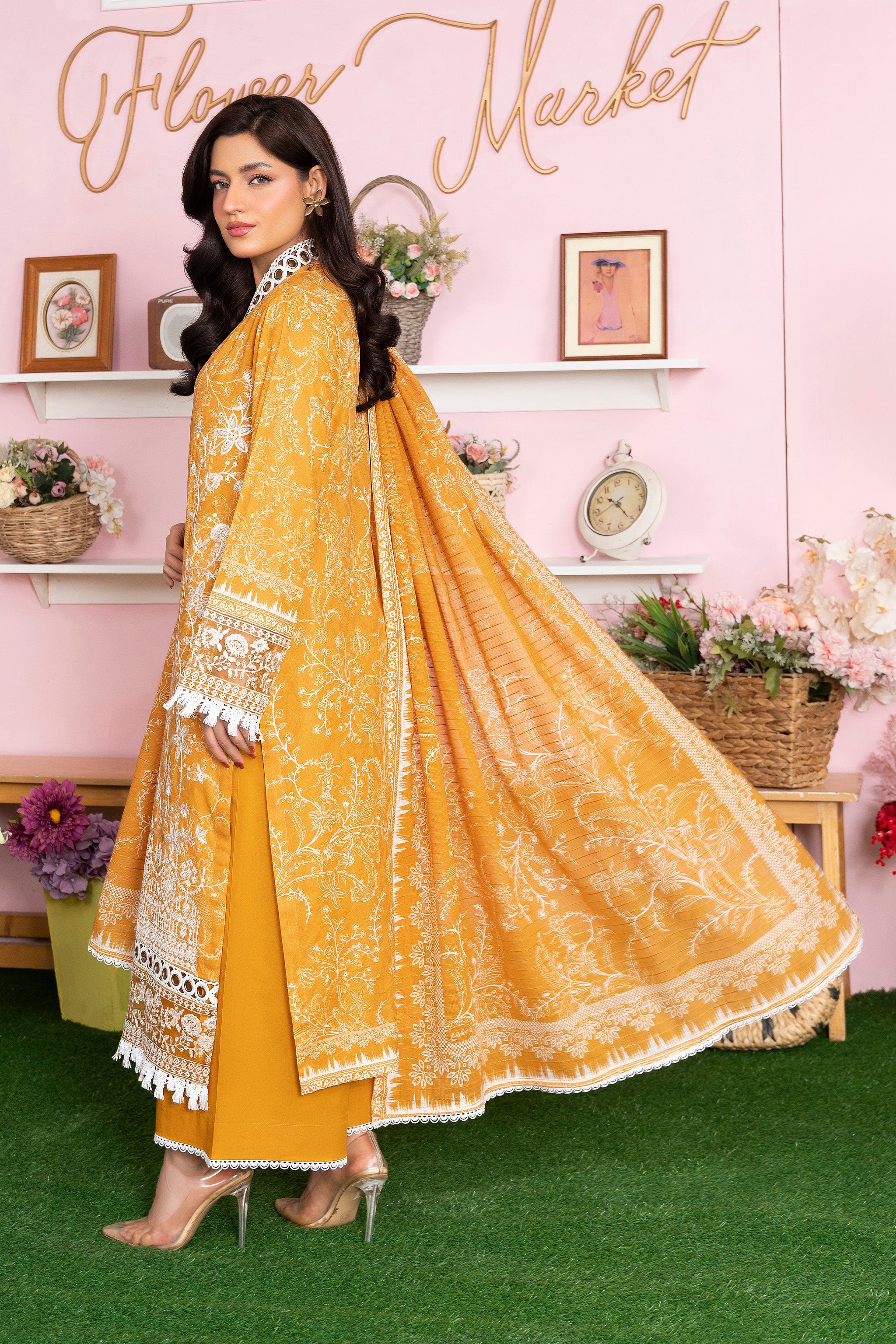 3 Piece Unstitched Yellow Printed Lawn - (Vol-107/09)3P-S-25-D2 - SAFANOOR