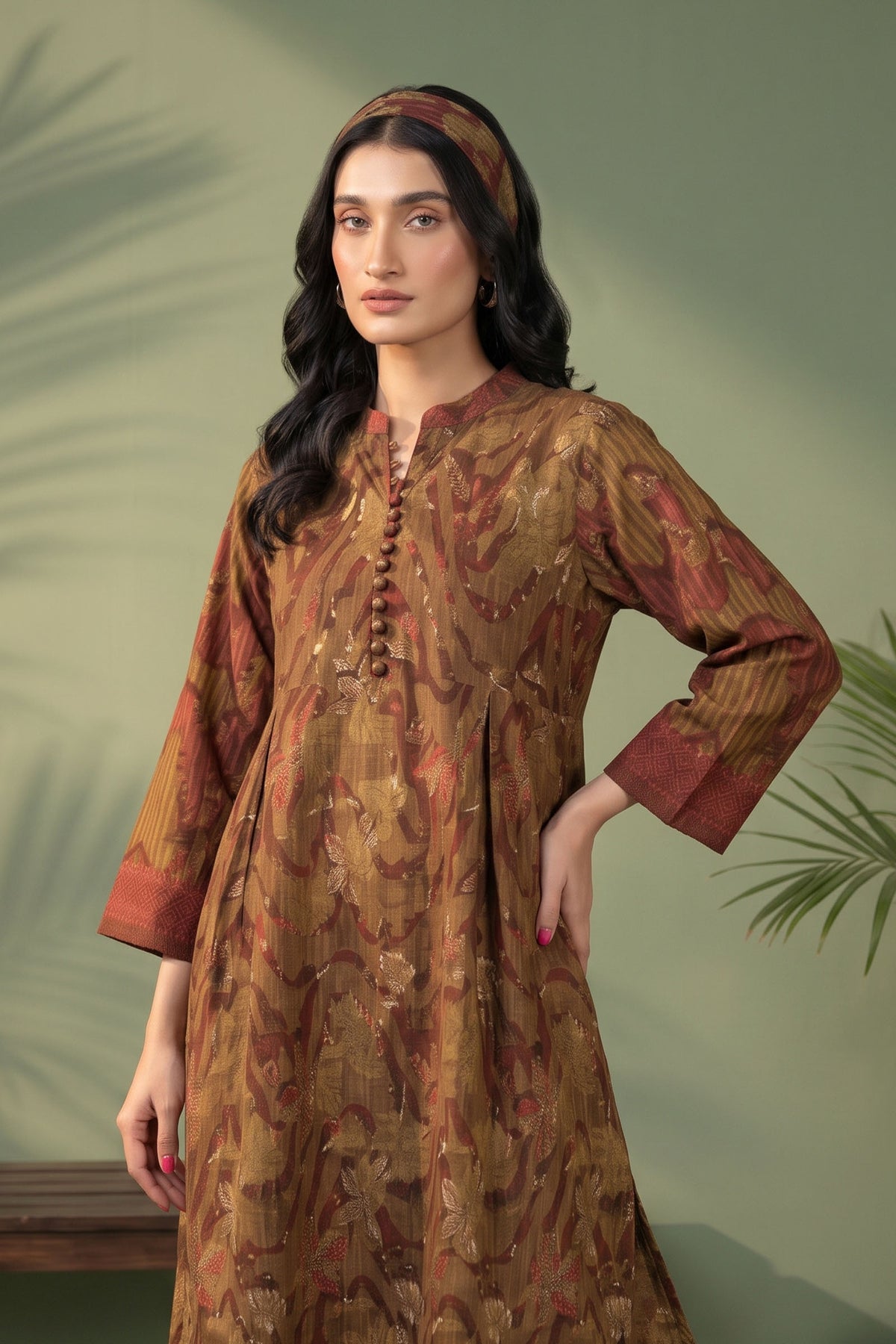 1 Piece Unstitched Doriya Khaddar Brown
