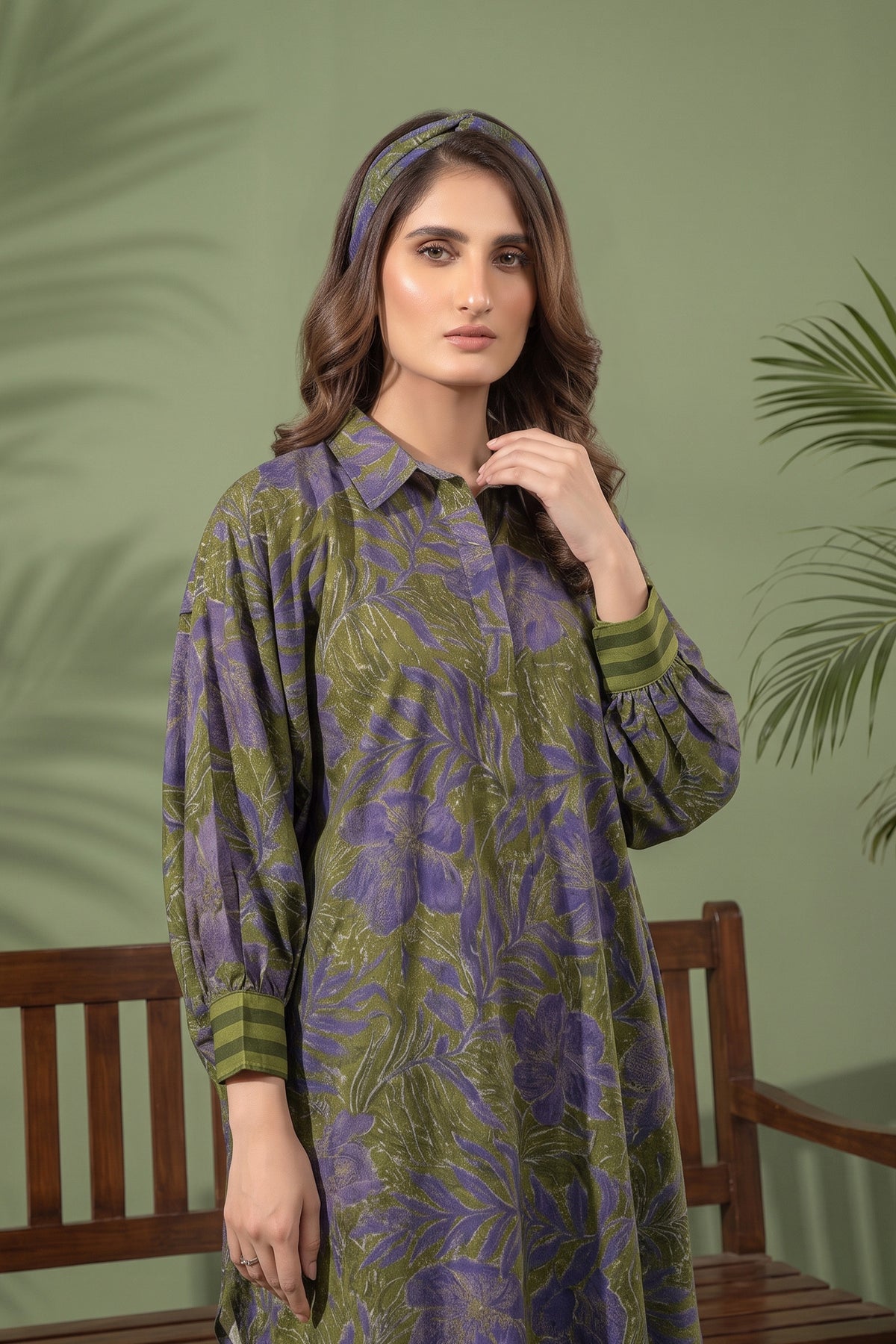 1 Piece Unstitched Doriya Khaddar Moss Green