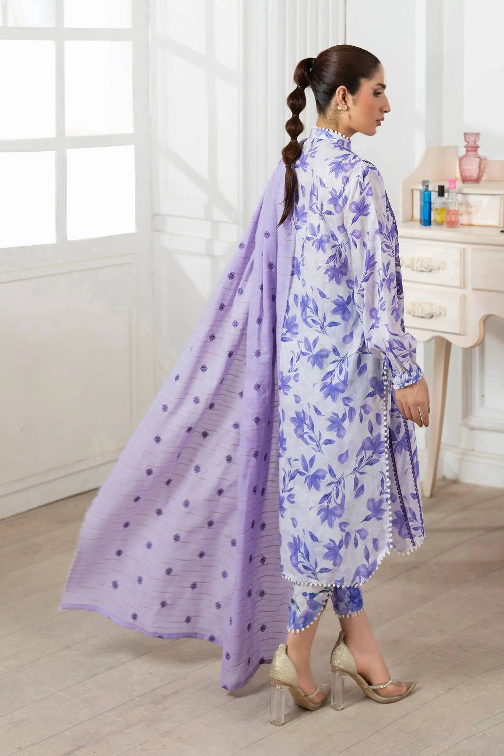 3 Piece Unstitched Light Purple Premium Emb Jacquard Lawn