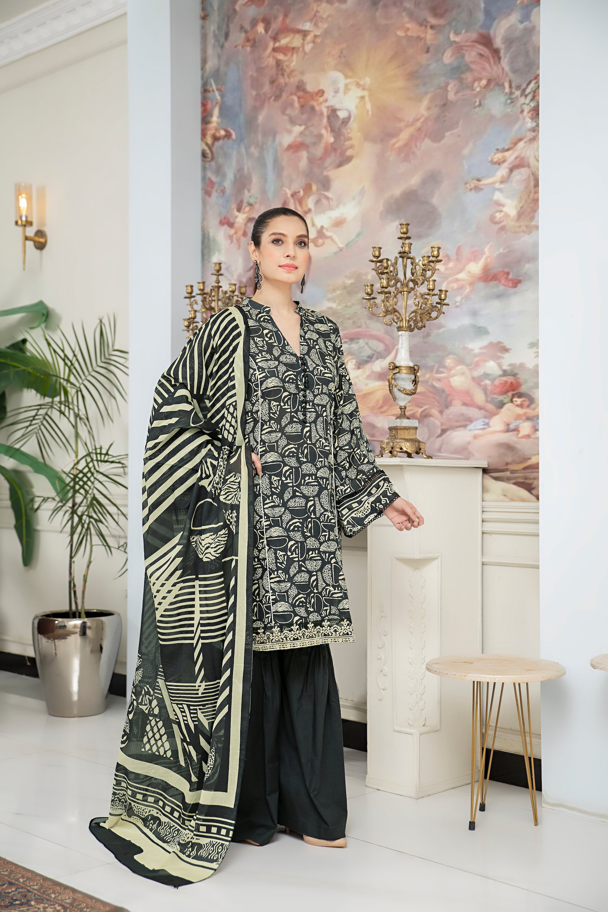 Black 3 Piece Unstitched Embroidered Lawn - (Vol-65/22)3P-S-24-D-12 - SAFANOOR