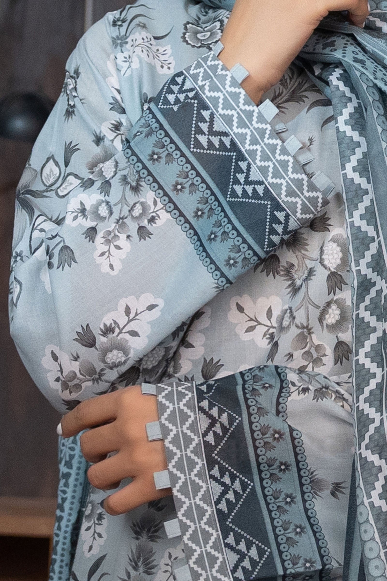 Gray 3 Piece Unstitched Premium Printed Lawn Suit By Safa Noor Nigaah Collection Summer 2026