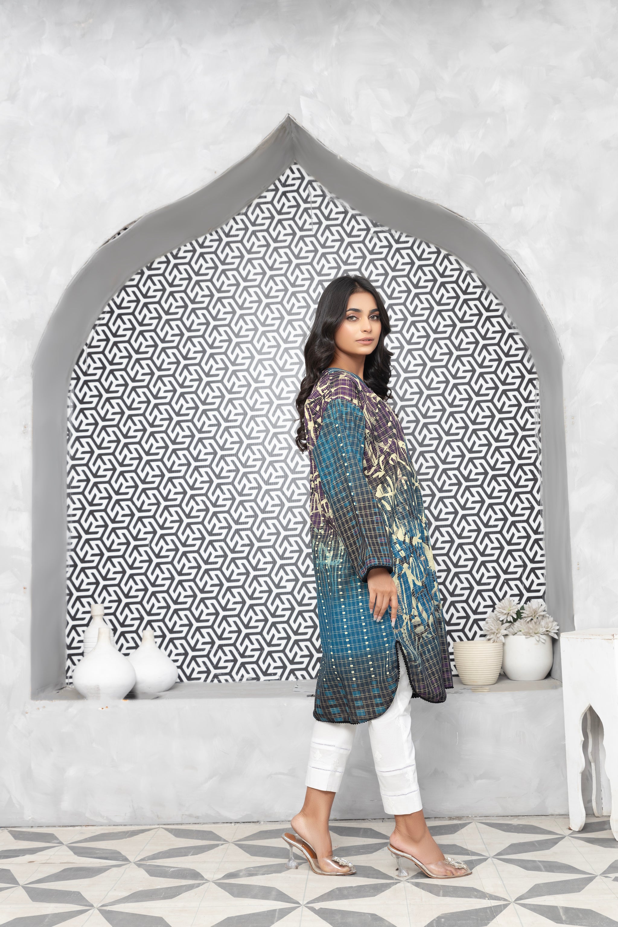 Grid Khaddar Unstitched 1 Piece Multi - (Vol-54/07)1P-W-23-D-13 - SAFANOOR