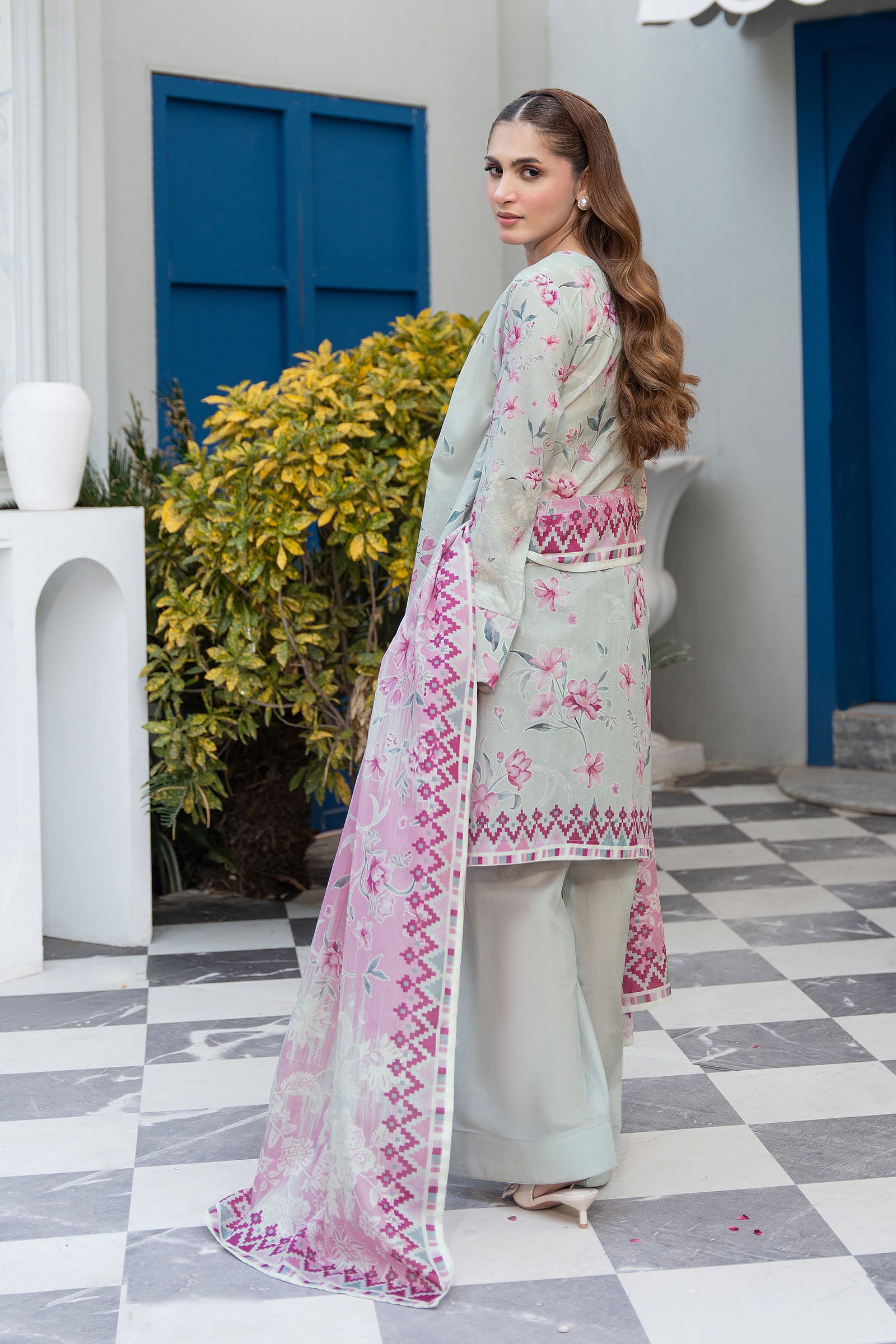 Light Gray 3 Piece Unstitched Premium Printed Lawn Suit By Safa Noor Nigaah Collection Summer 2026