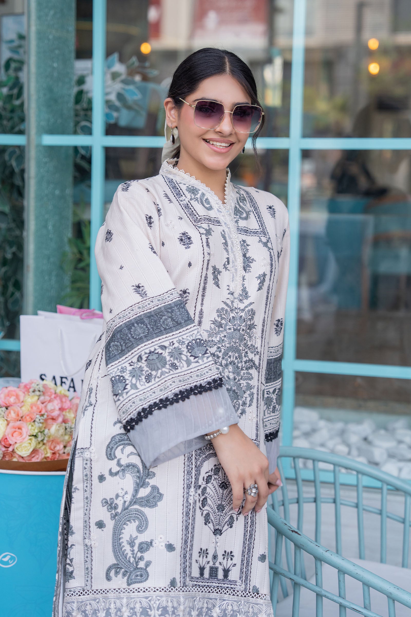 Off White 2 Piece Unstitched Embroidered Lawn Secondary image
