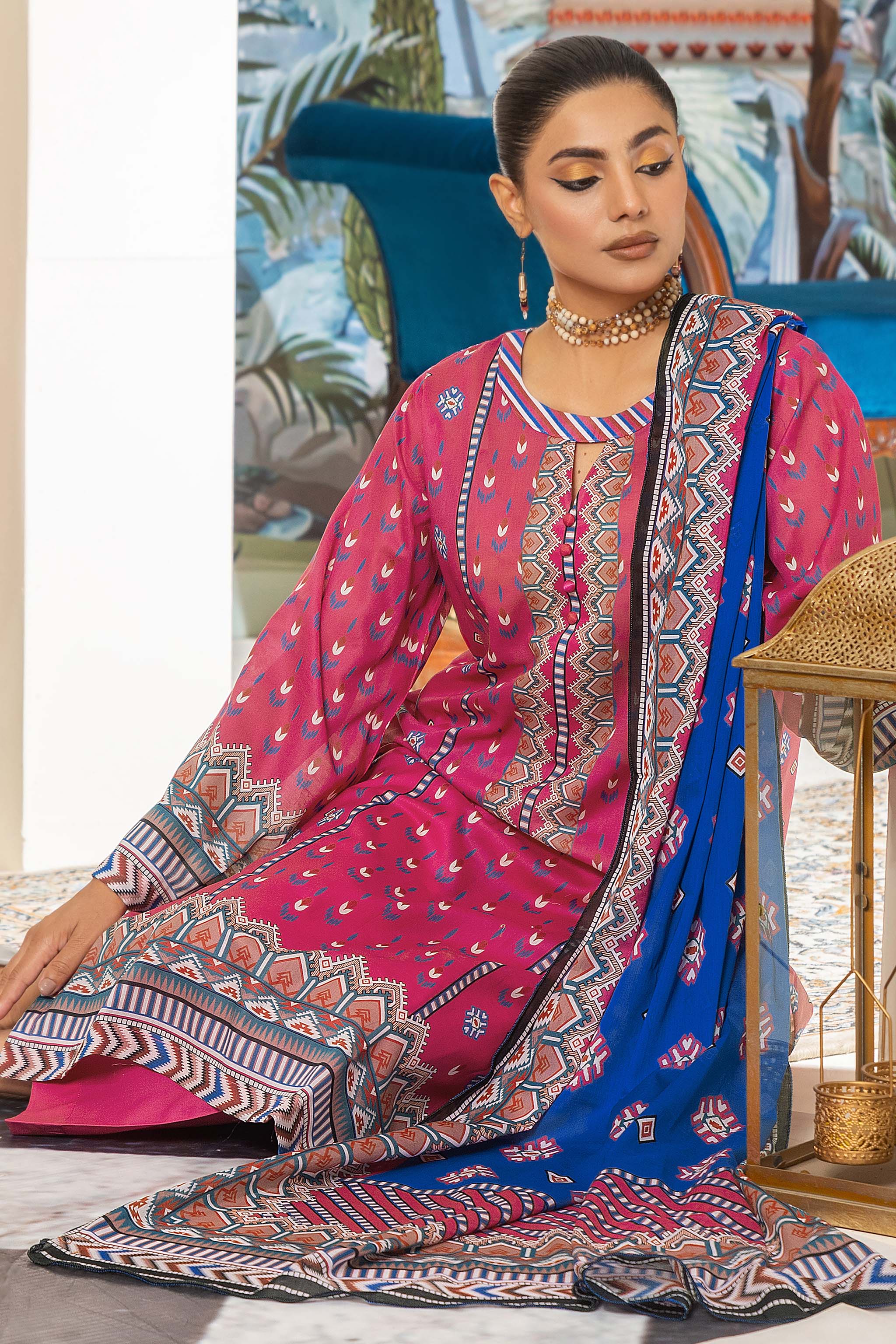 Unstitched 3 Piece Pink Printed Lawn - (Vol-75/17)3P-S-24-D-8  SAFANOOR