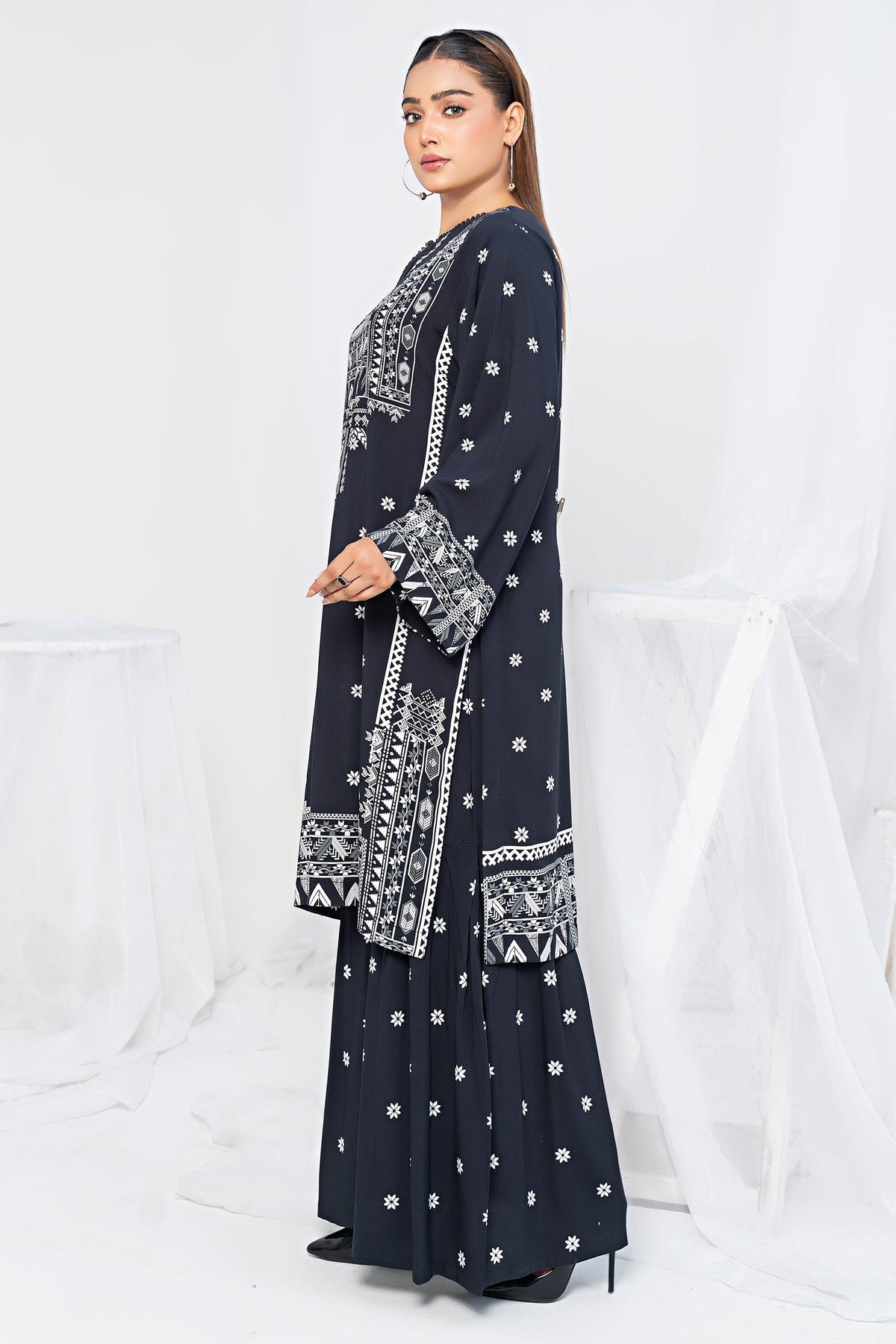 Unstitched Dark Grey Doriya Linen 2 Piece - (Vol-30/04)2P-W-24-D-1 - SAFANOOR