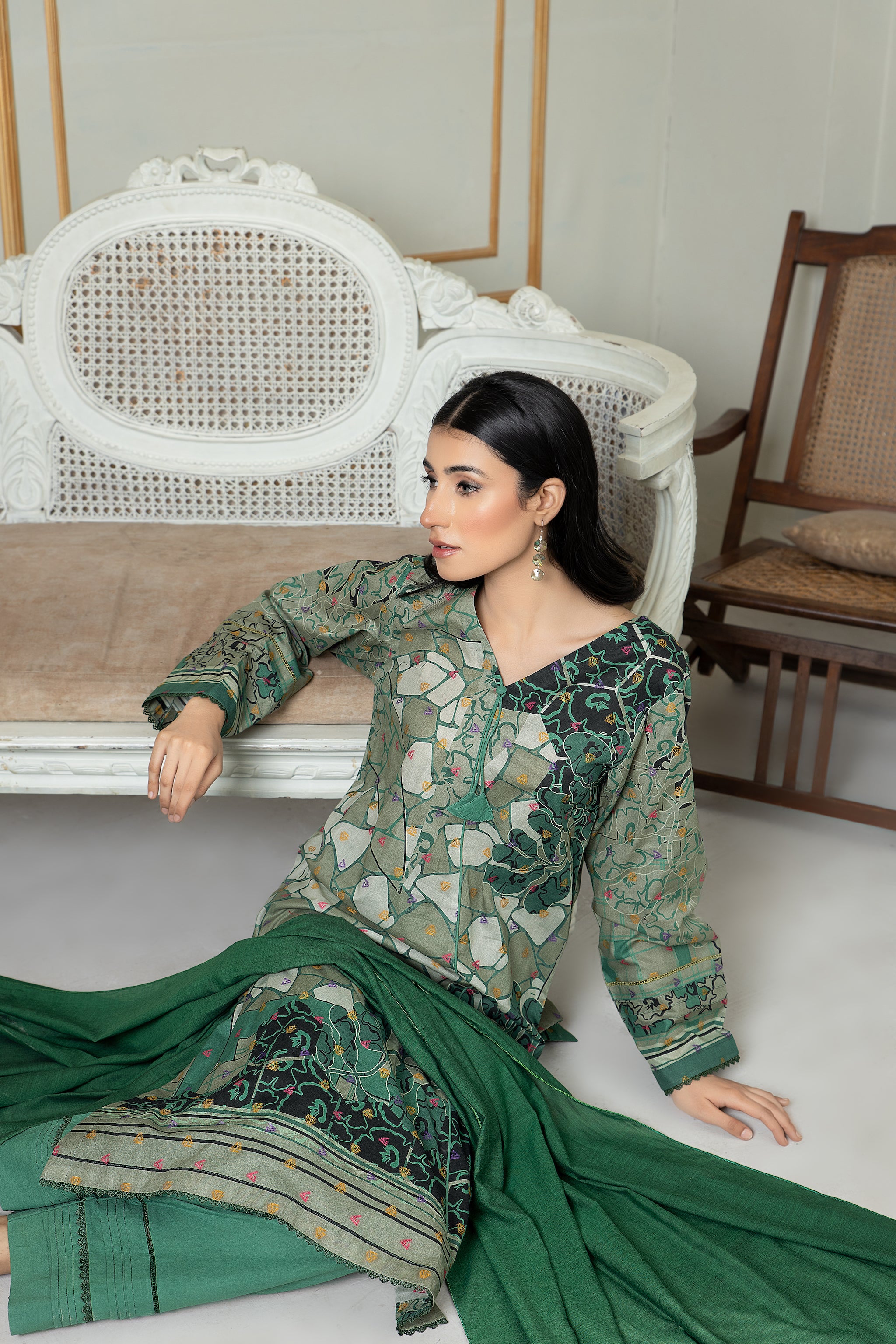 Unstitched Green Jacquard Lawn 3 Piece - (Vol-68/01)3P-S-24-D-3 - SAFANOOR