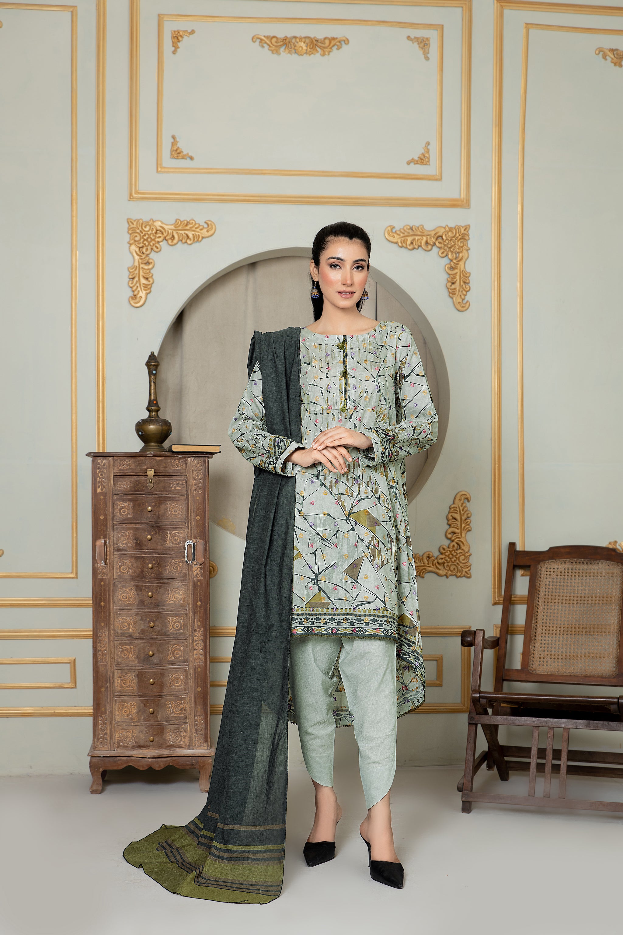 Unstitched Light Grey Jacquard Lawn 3 Piece - (Vol-68/01)3P-S-24-D-10 - SAFANOOR