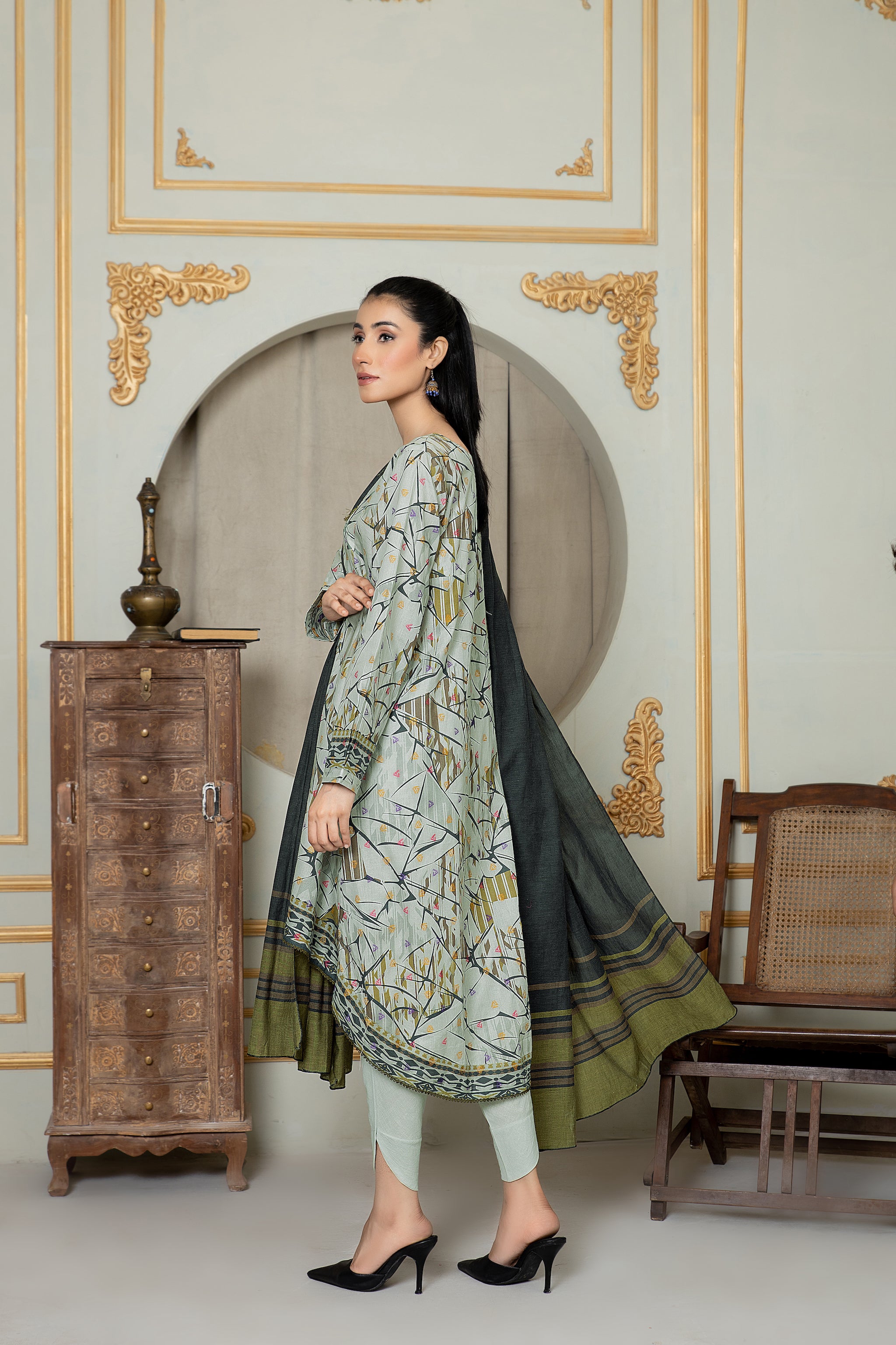 Unstitched Light Grey Jacquard Lawn 3 Piece - (Vol-68/01)3P-S-24-D-10 - SAFANOOR