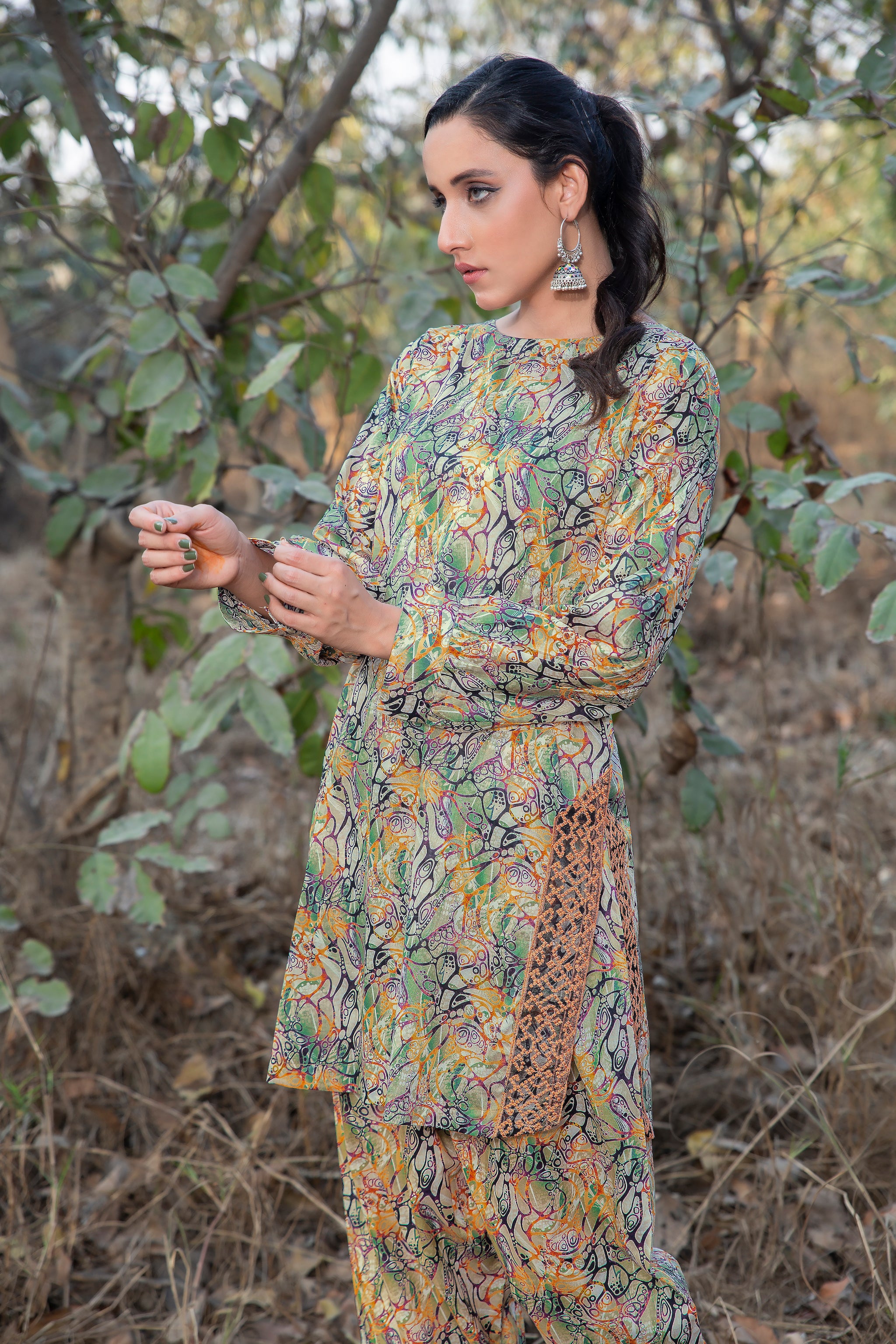 LIVYA COLLECTION / 2PCS / PRINTED EMBROIDERED UNSTITCHED LAWN SUMMER 2023 BY SAFANOOR