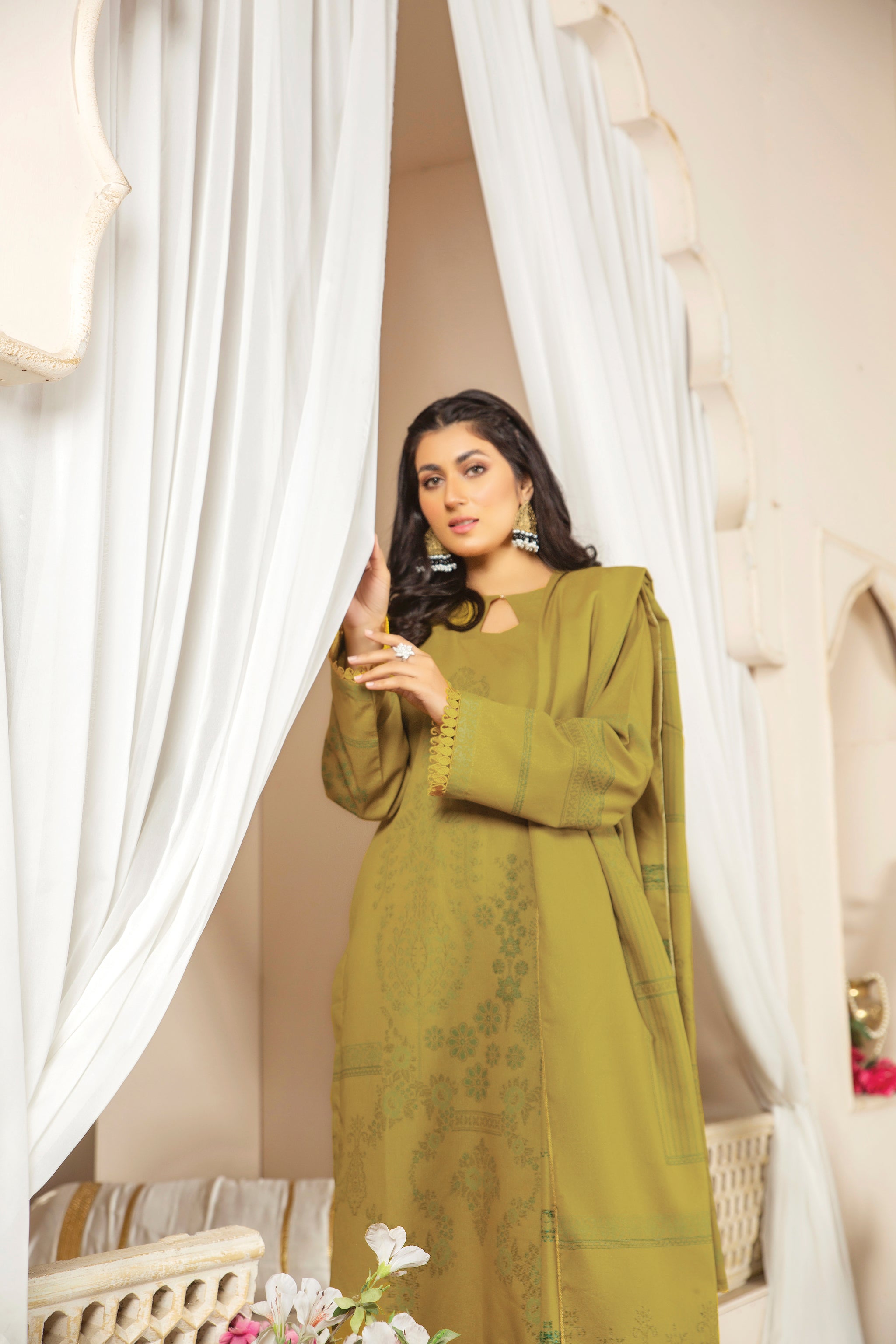 ROYAL DUSK COLLECTION / 3PCS / KARANDI UNSTITCHED WINTER 2022 NEW COLLECTION BY SAFA NOOR
